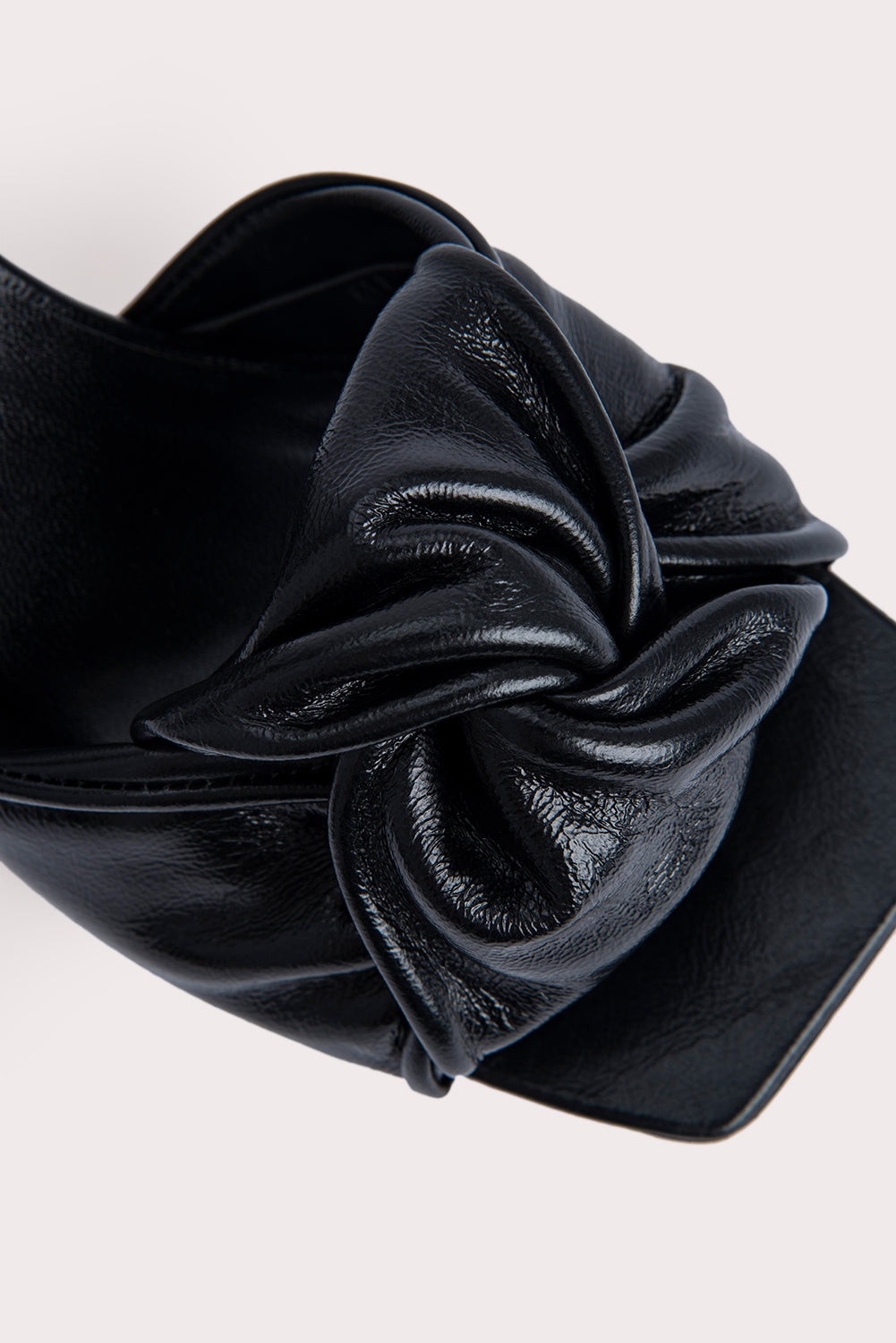 Lana Black Gloss Leather - 6