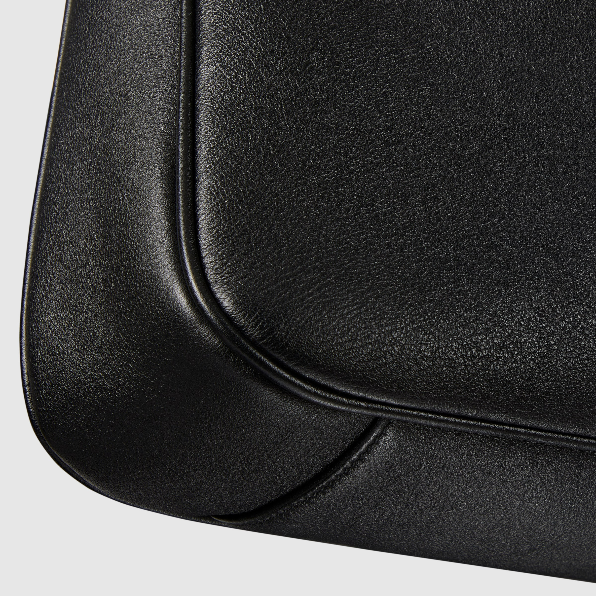 Gucci Diana medium shoulder bag - 11