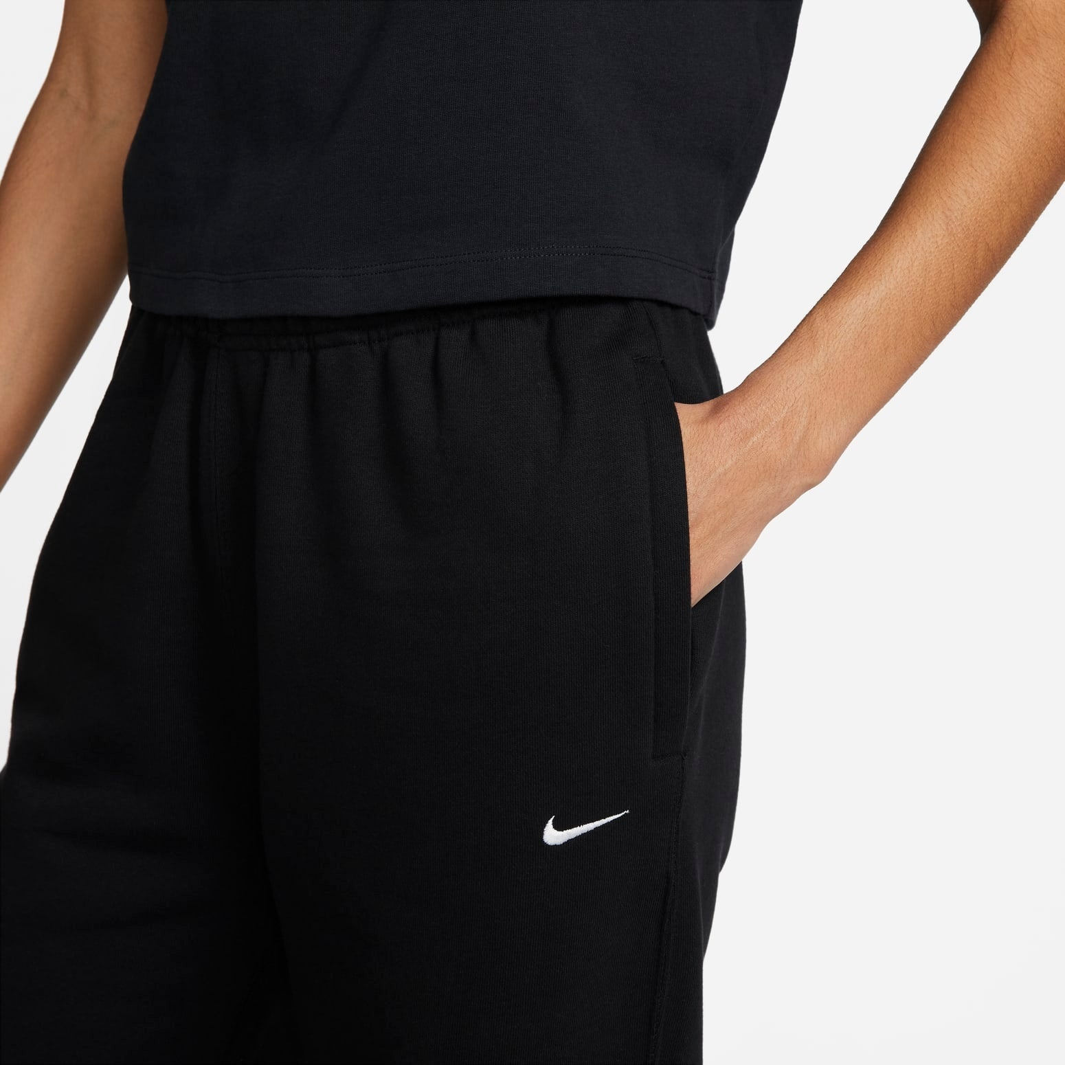 (WMNS) Nike Solo Swoosh Sweatpants 'Black' CW5565-010 - 3