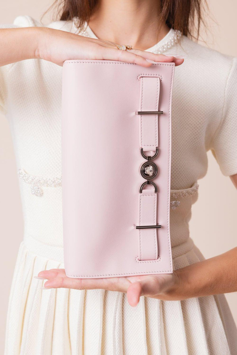 VERSACE Medusa '95 Clutch outlook