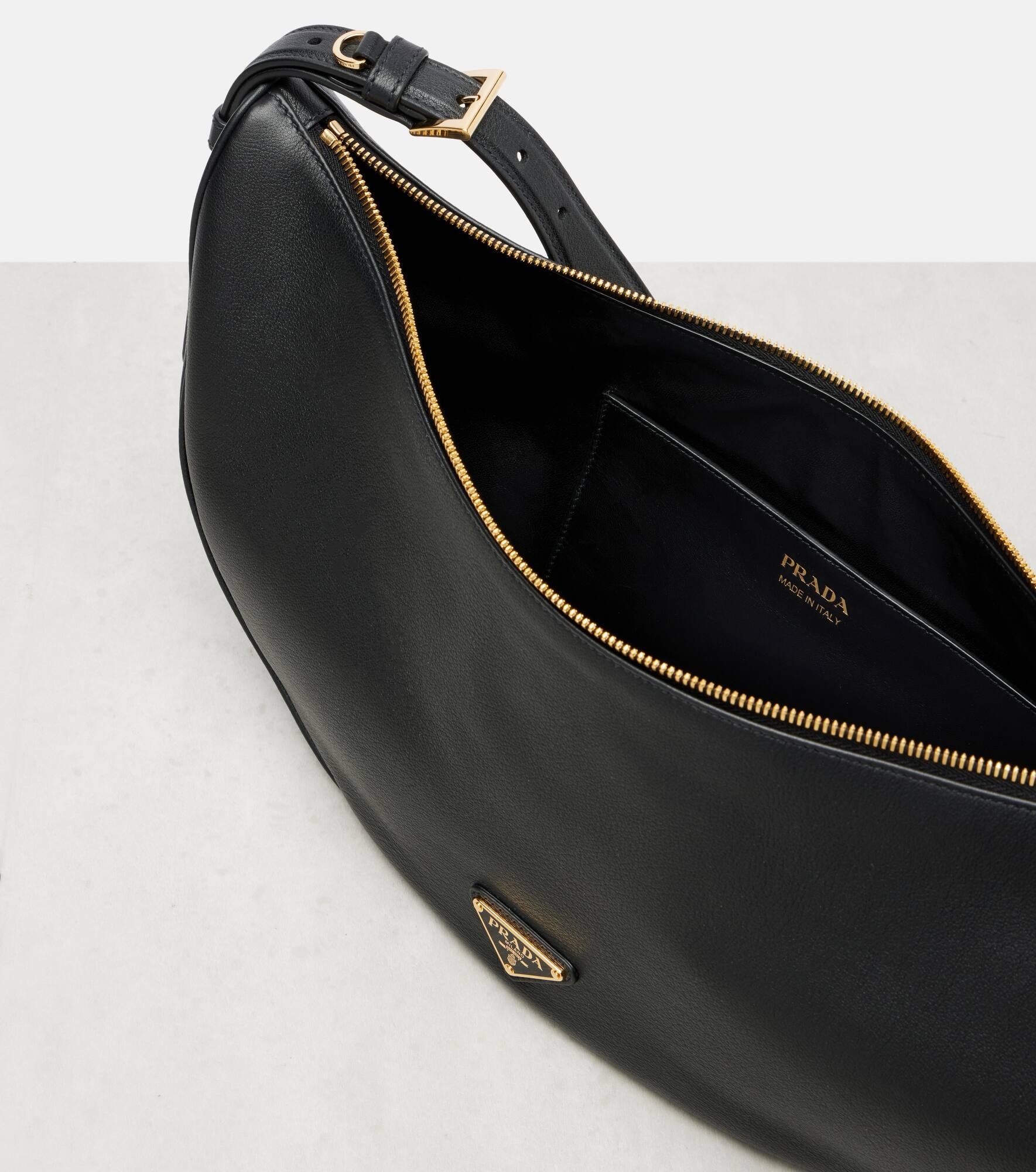 Demi-Lune Large leather shoulder bag - 3