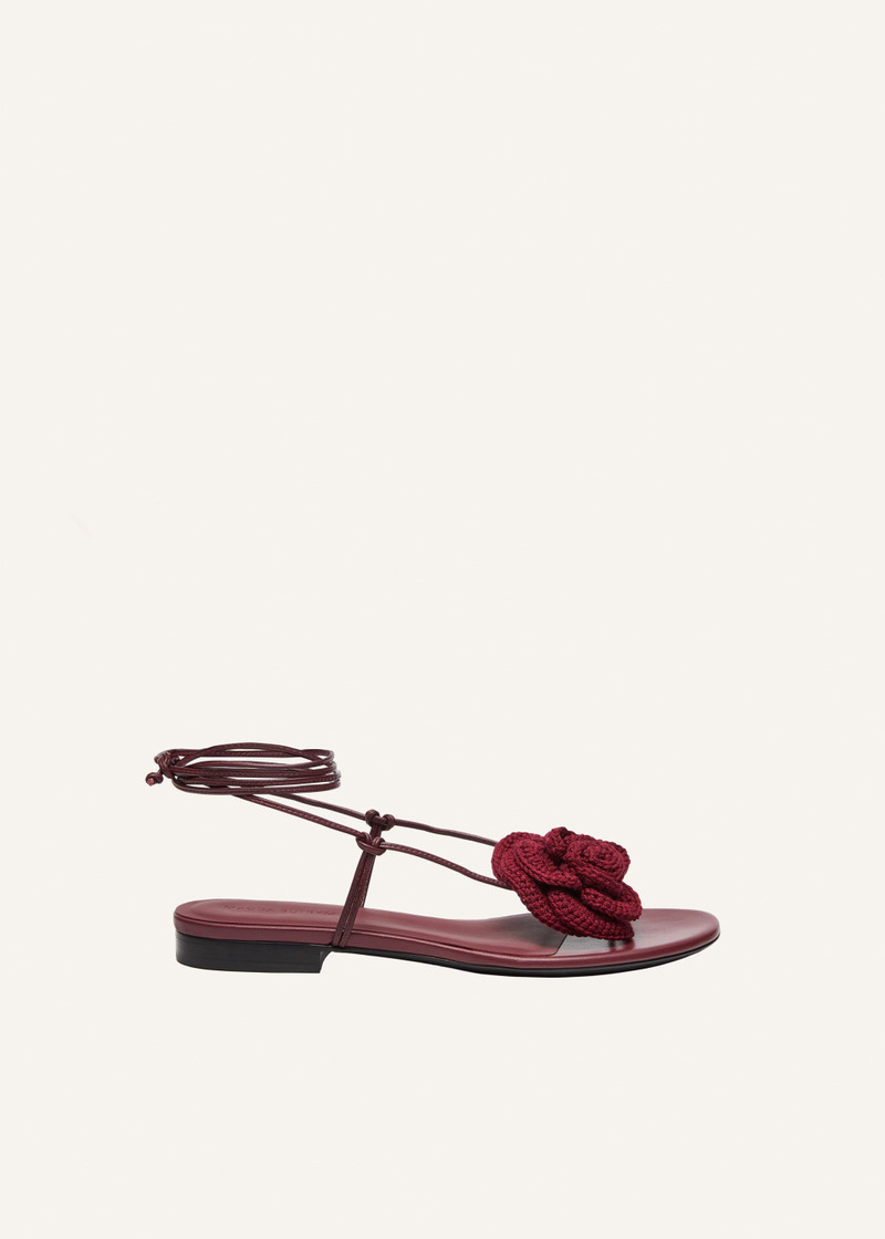 Wrap around flat flower sandals in maroon crochet - 1