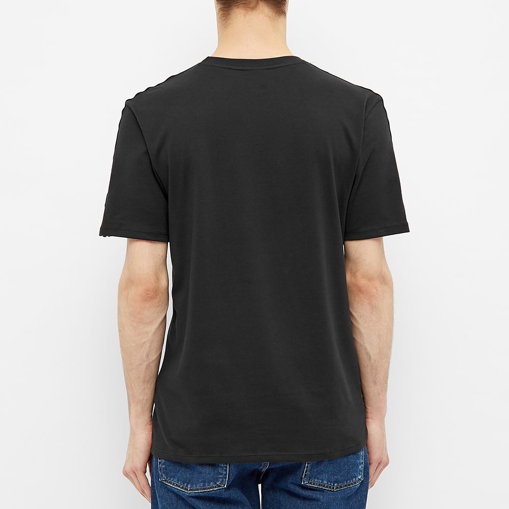 Nike Repeat Tee - 5