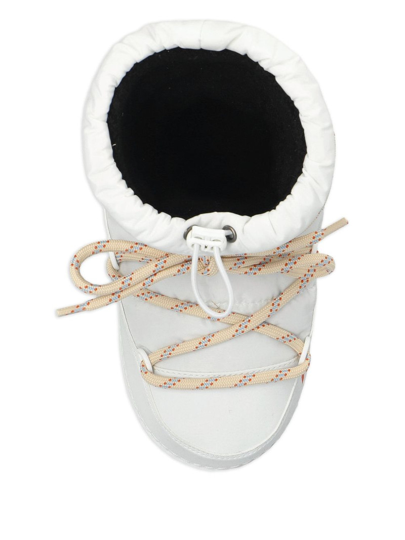 lace-up boots 4