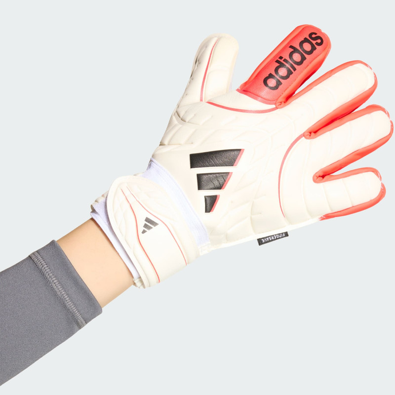 COPA GOALKEEPER GLOVE MATCH FINGERSAVE JUNIOR 3