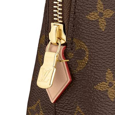 Louis Vuitton Cosmetic Pouch GM outlook