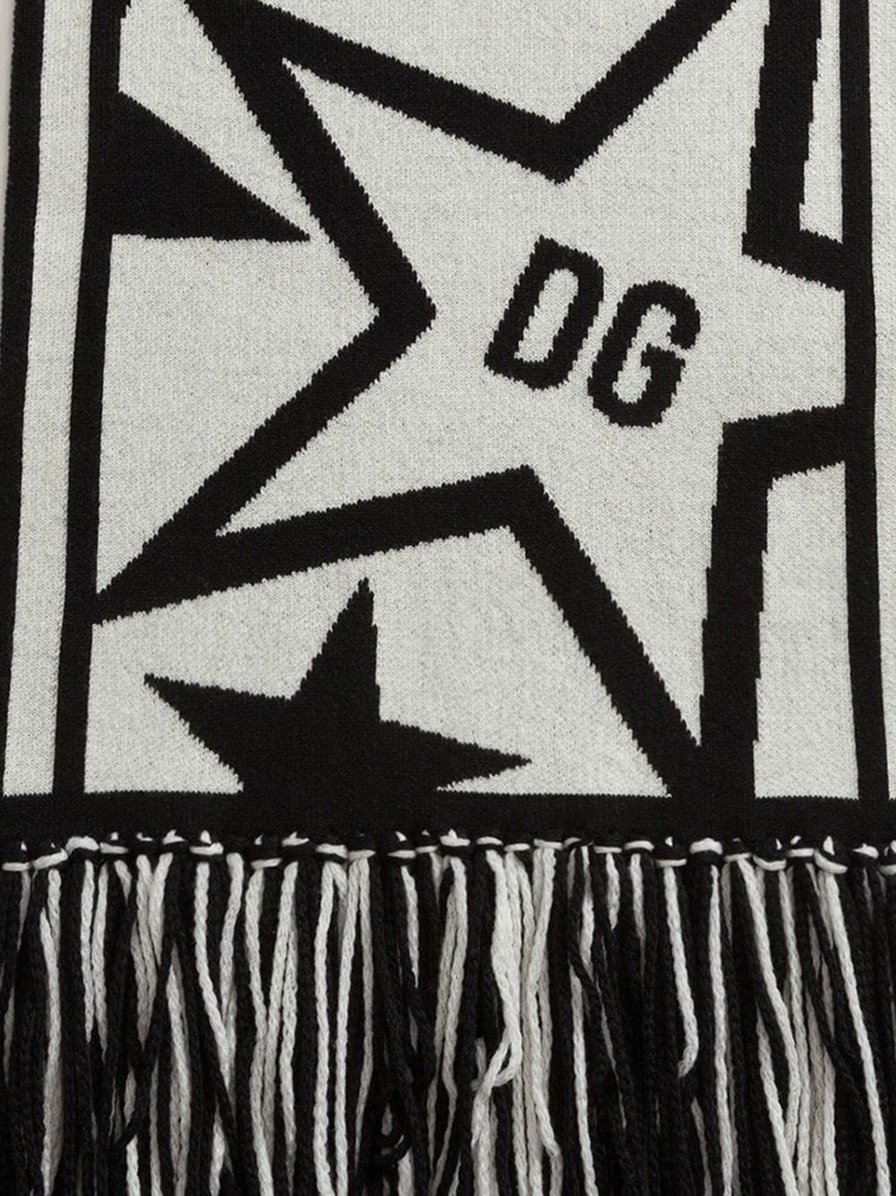 DG star knitted scarf - 2