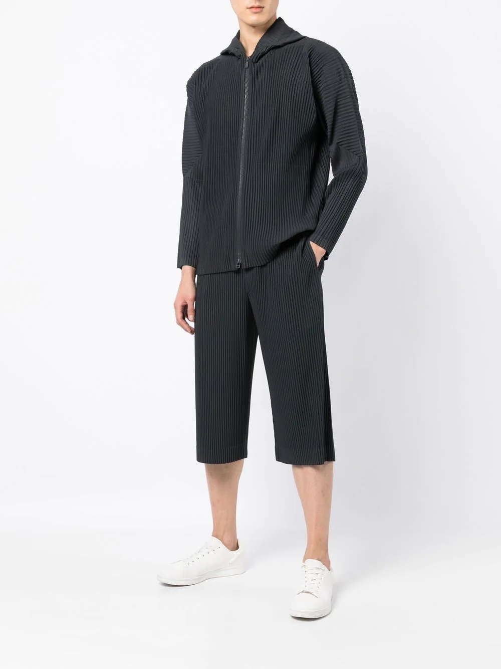 MC July pleated hoodie - 2