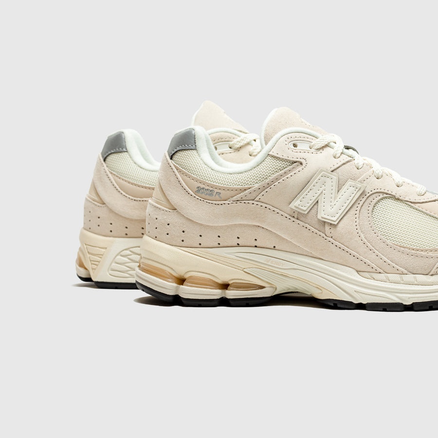New Balance M2002RCC | REVERSIBLE