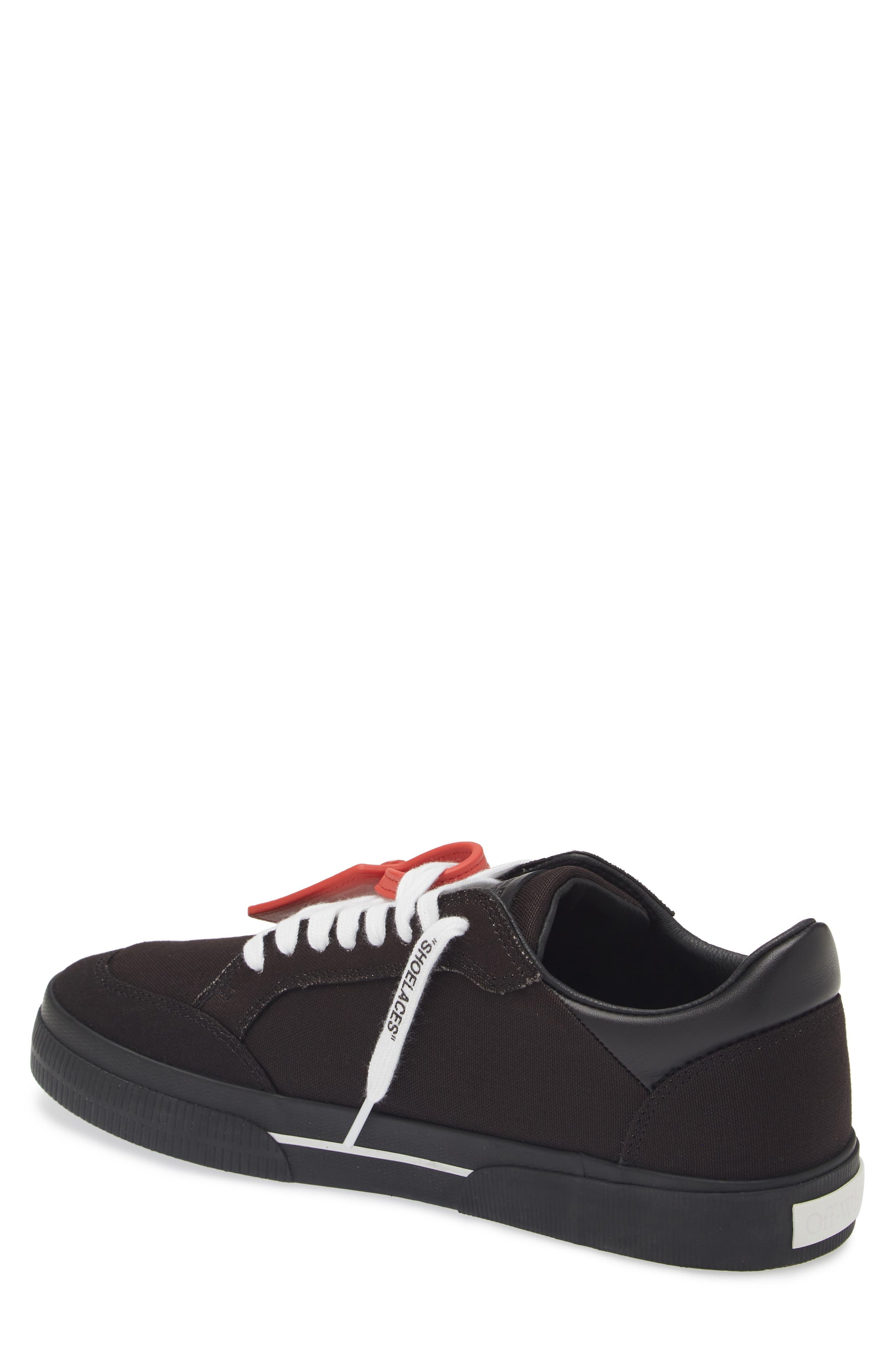 Off-White Arrow Canvas Low Top Sneaker in Black - 2