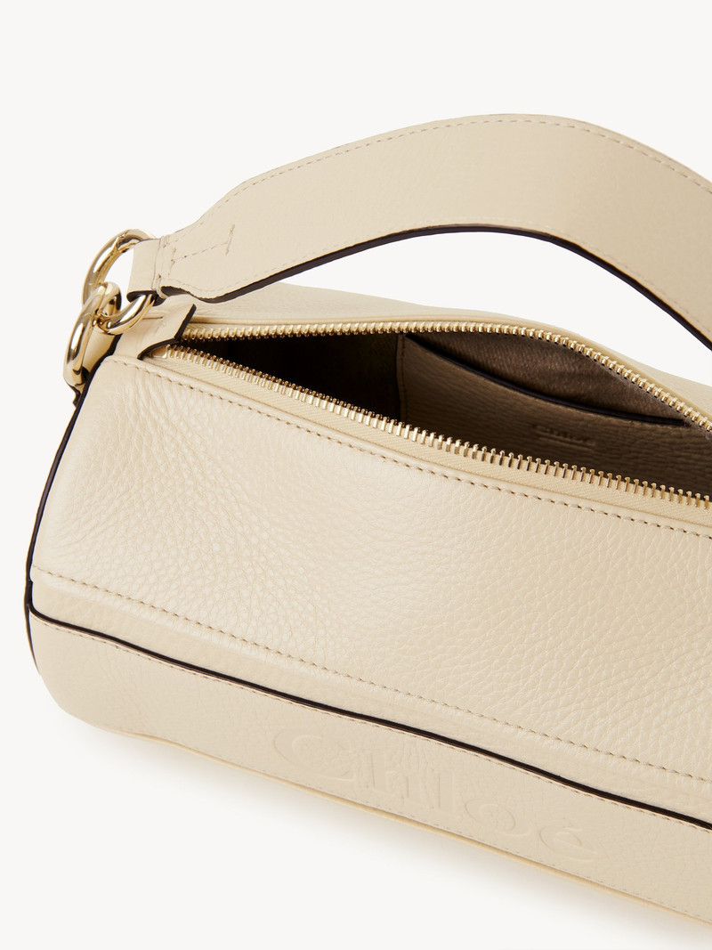 WOODY TUBE SHOULDER BAG 에 GRAINED LEATHER 5