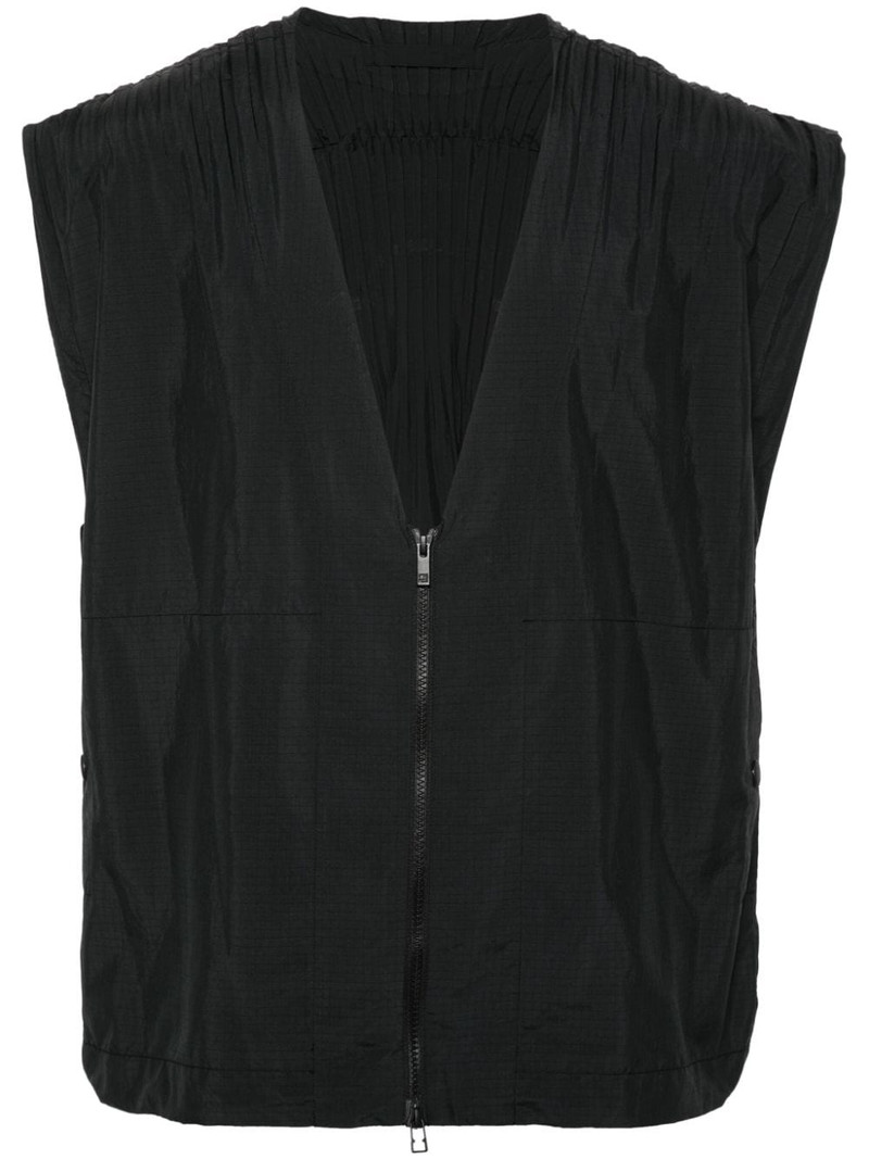 Cascade plissé-details vest 1