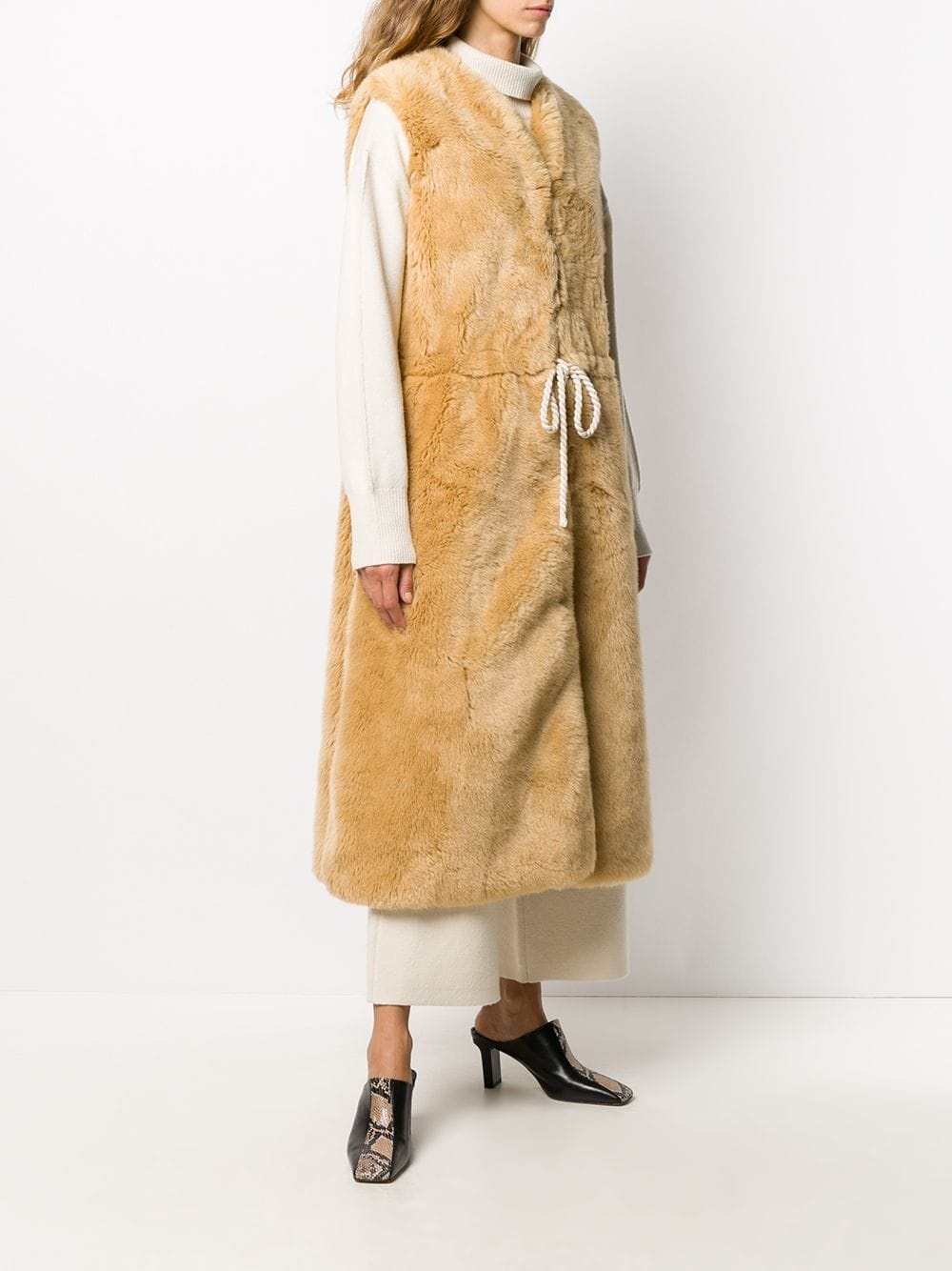 long sleeveless faux fur coat - 3