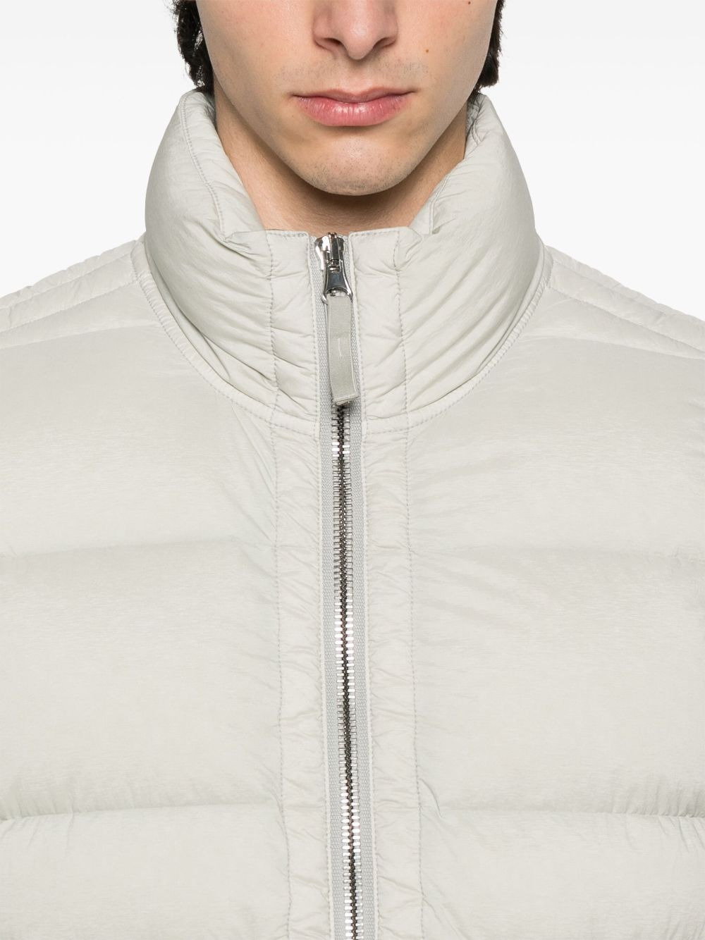 quilted zip-fastening padded vest - 5