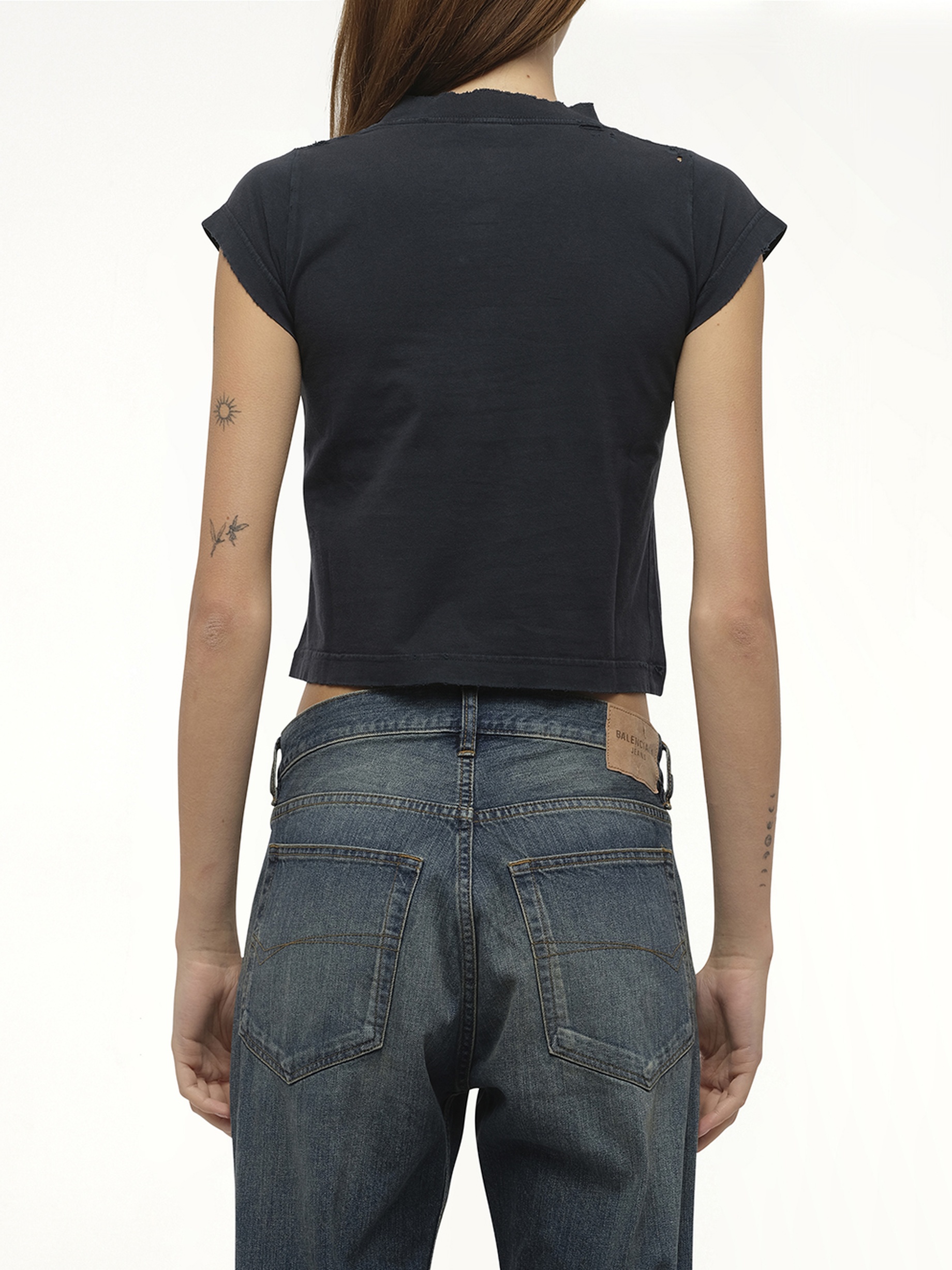 Shrunk T-Shirt in Faded Washed Black - 6
