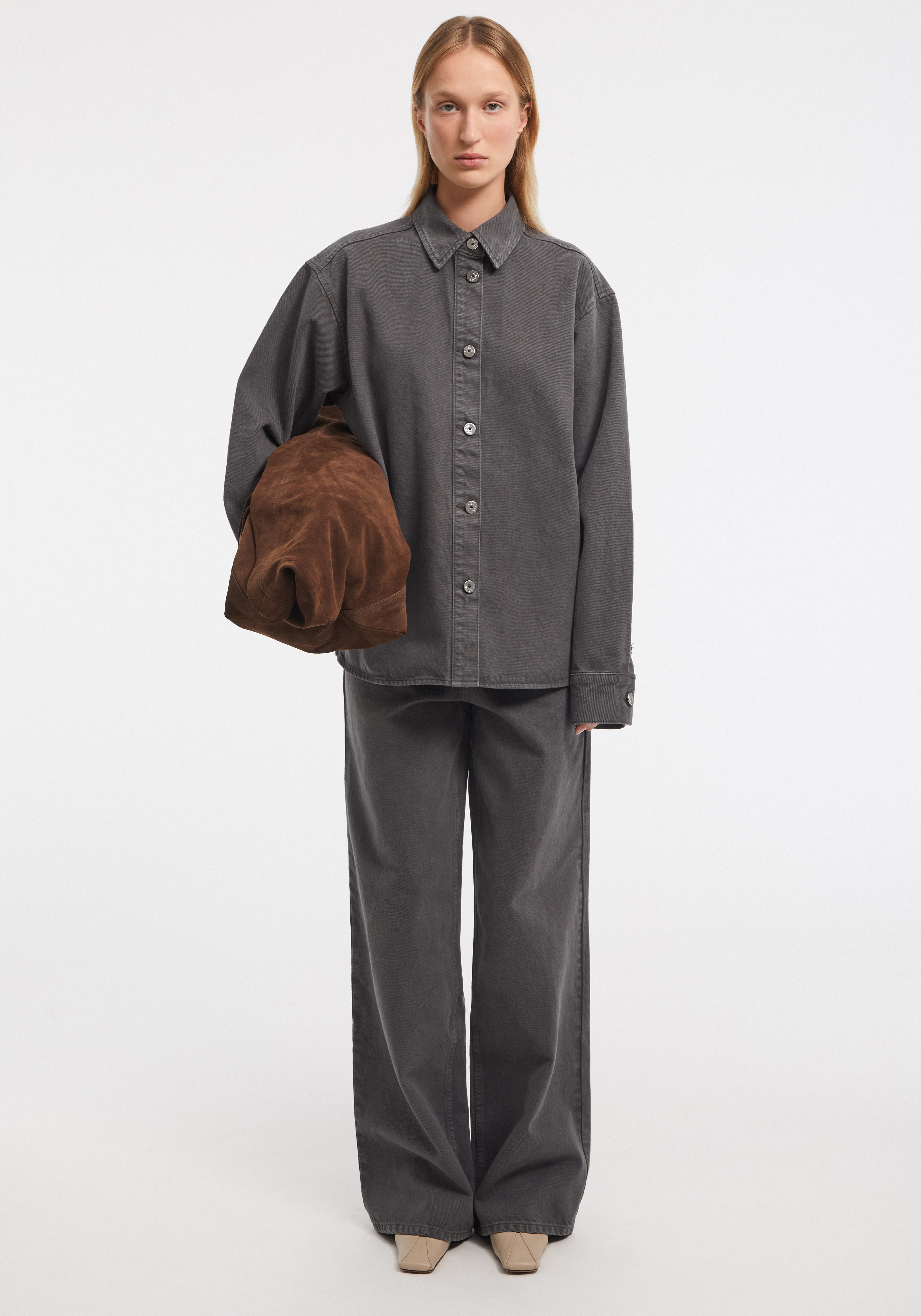 DUSK
Western-detail denim shirt - 3