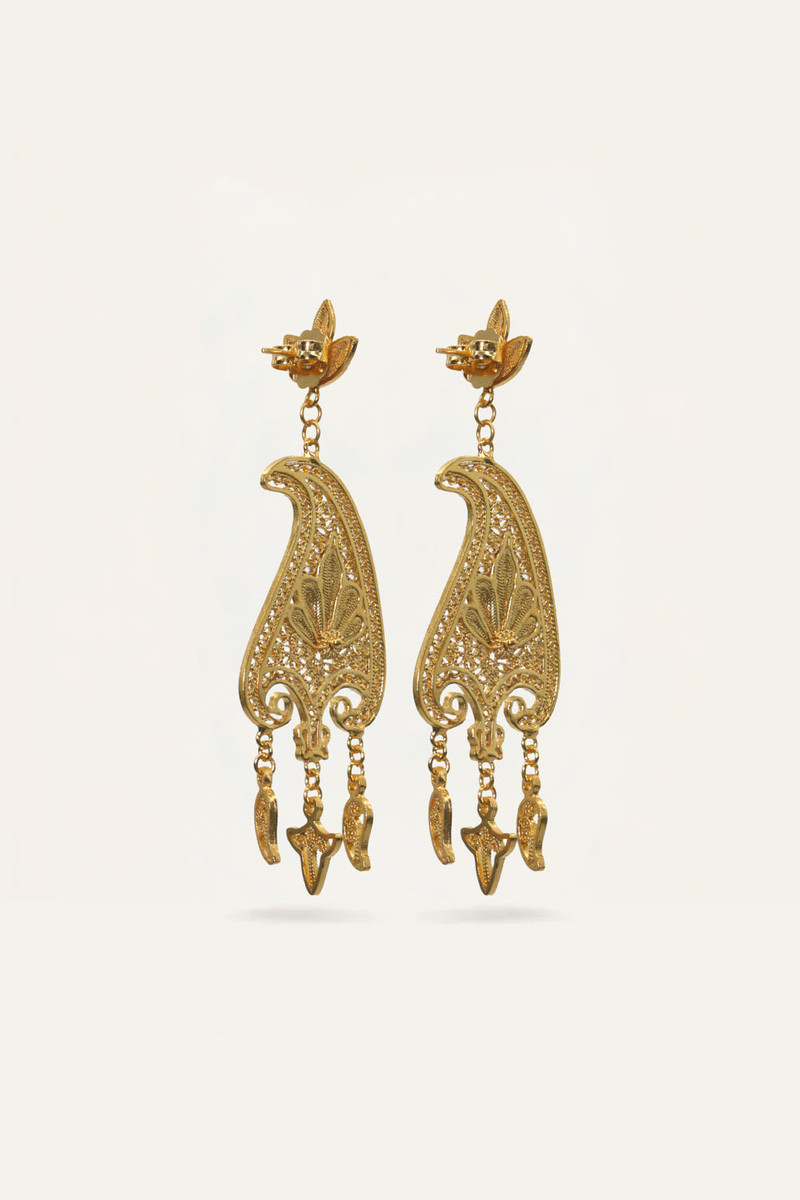 Choreographed Light Earrings 1
