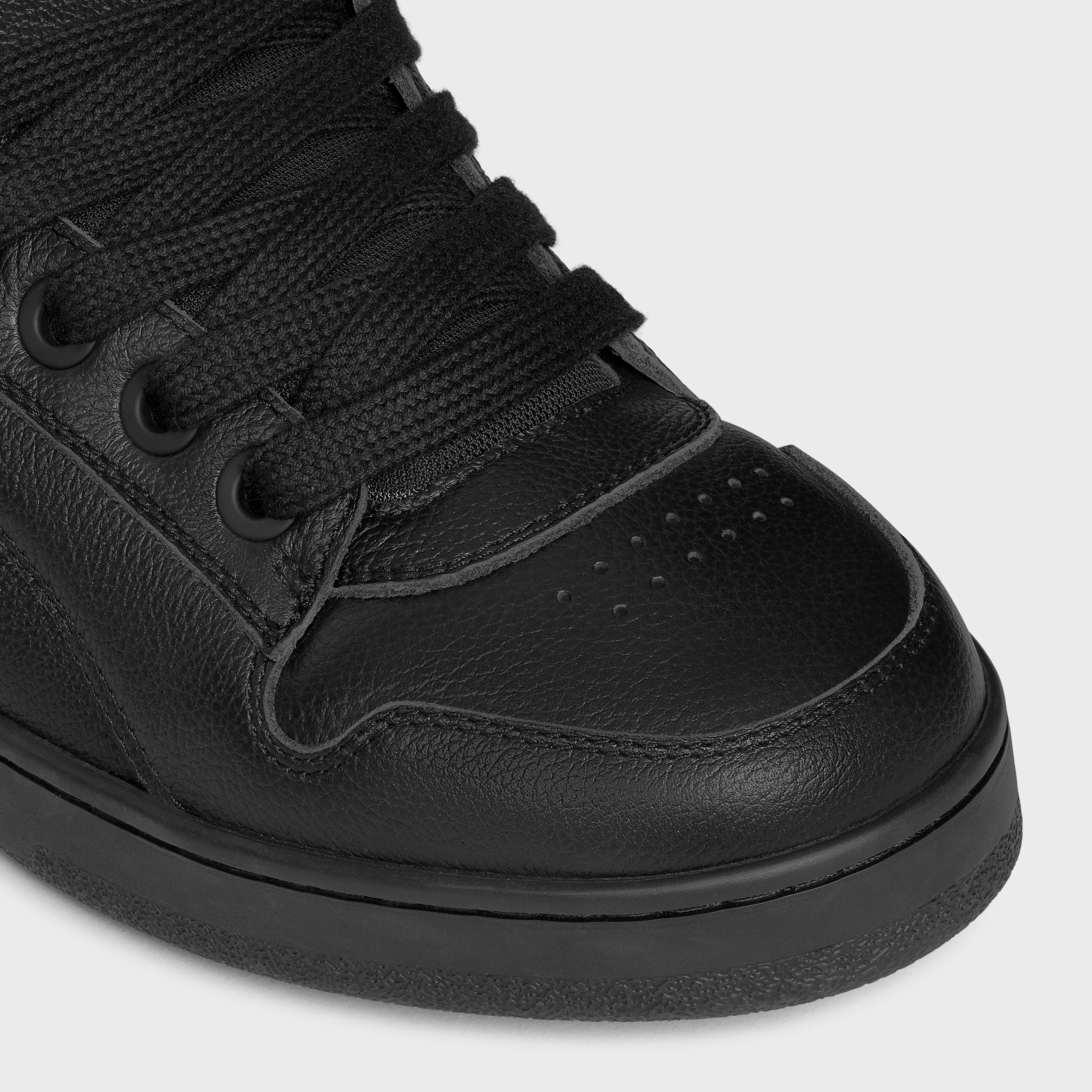 CELINE HUNTINGTON LOW LACE-UP SNEAKER IN TUMBLED LEATHER AND MESH - 4