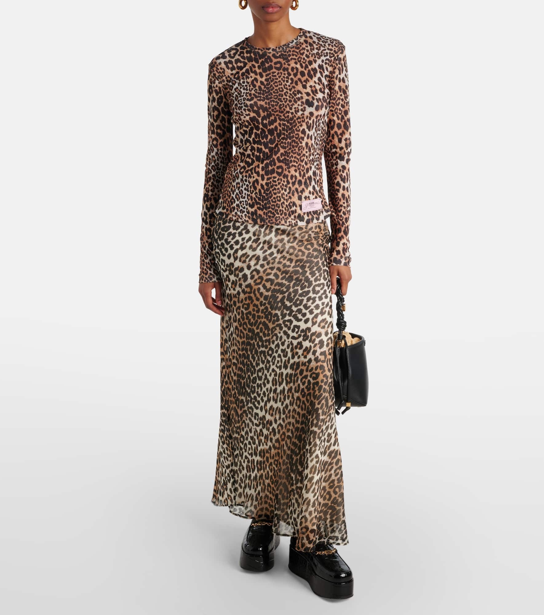 mytheresa's post