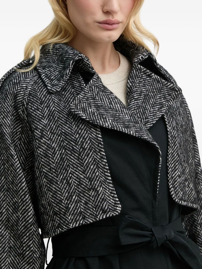Dinara trench coat 3