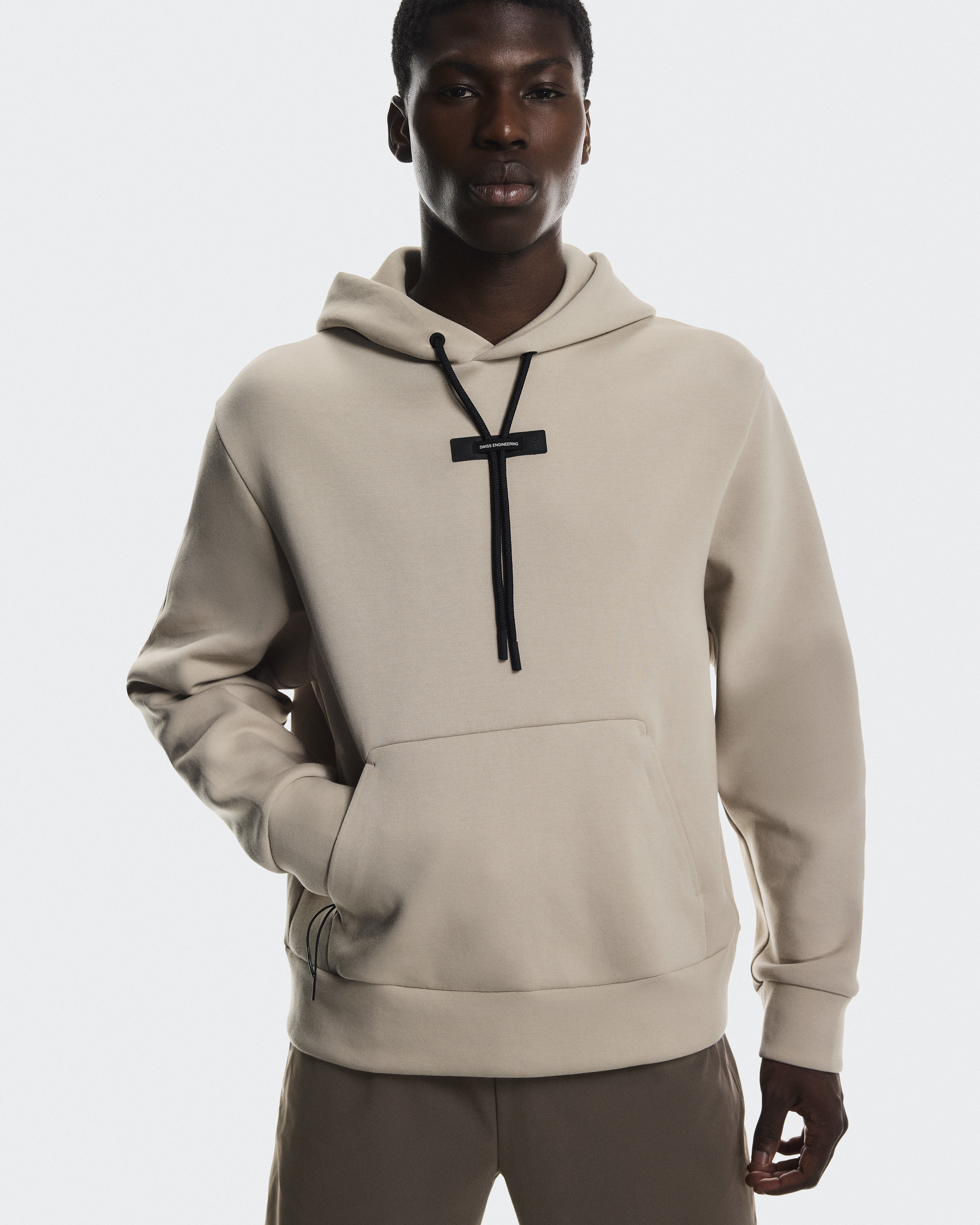 Focus Tech Hoodie - 3