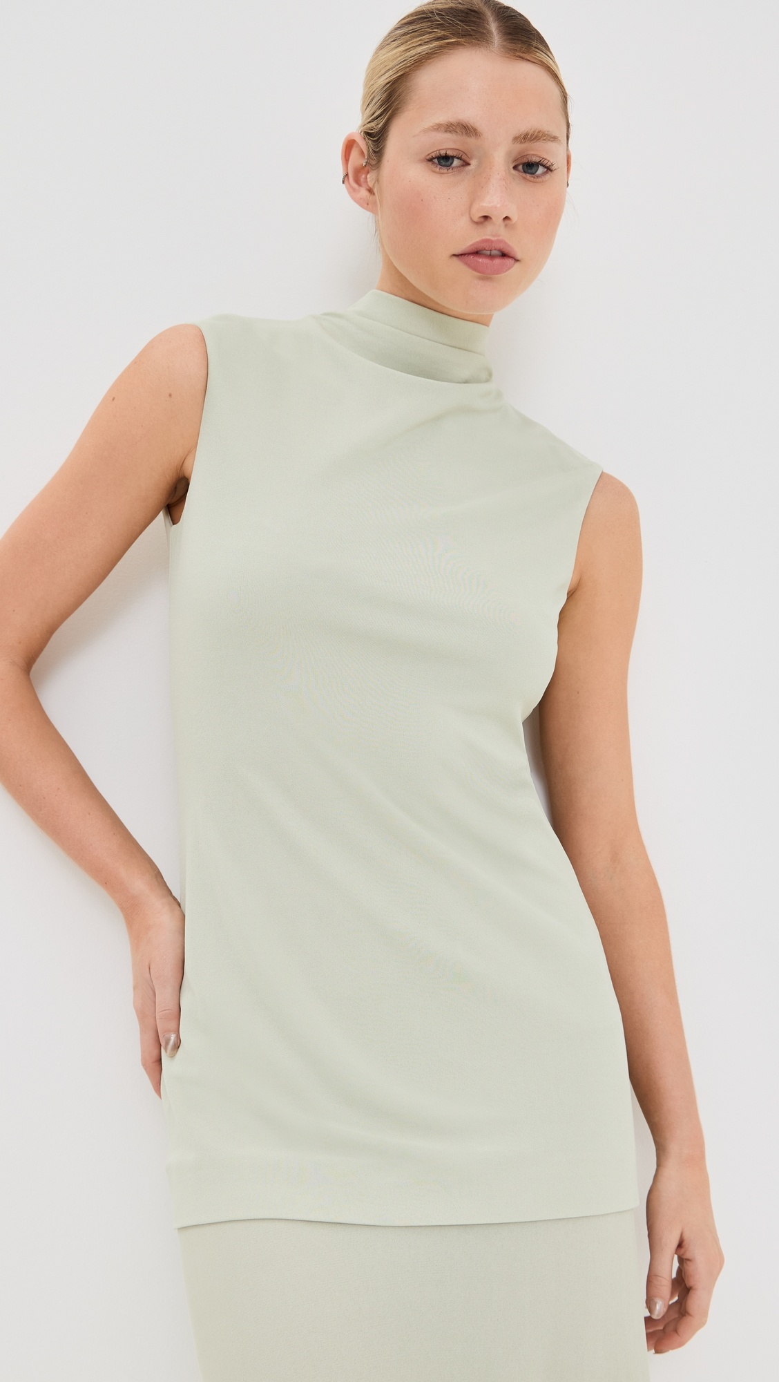 Sleeveless High Neck Dress - 2