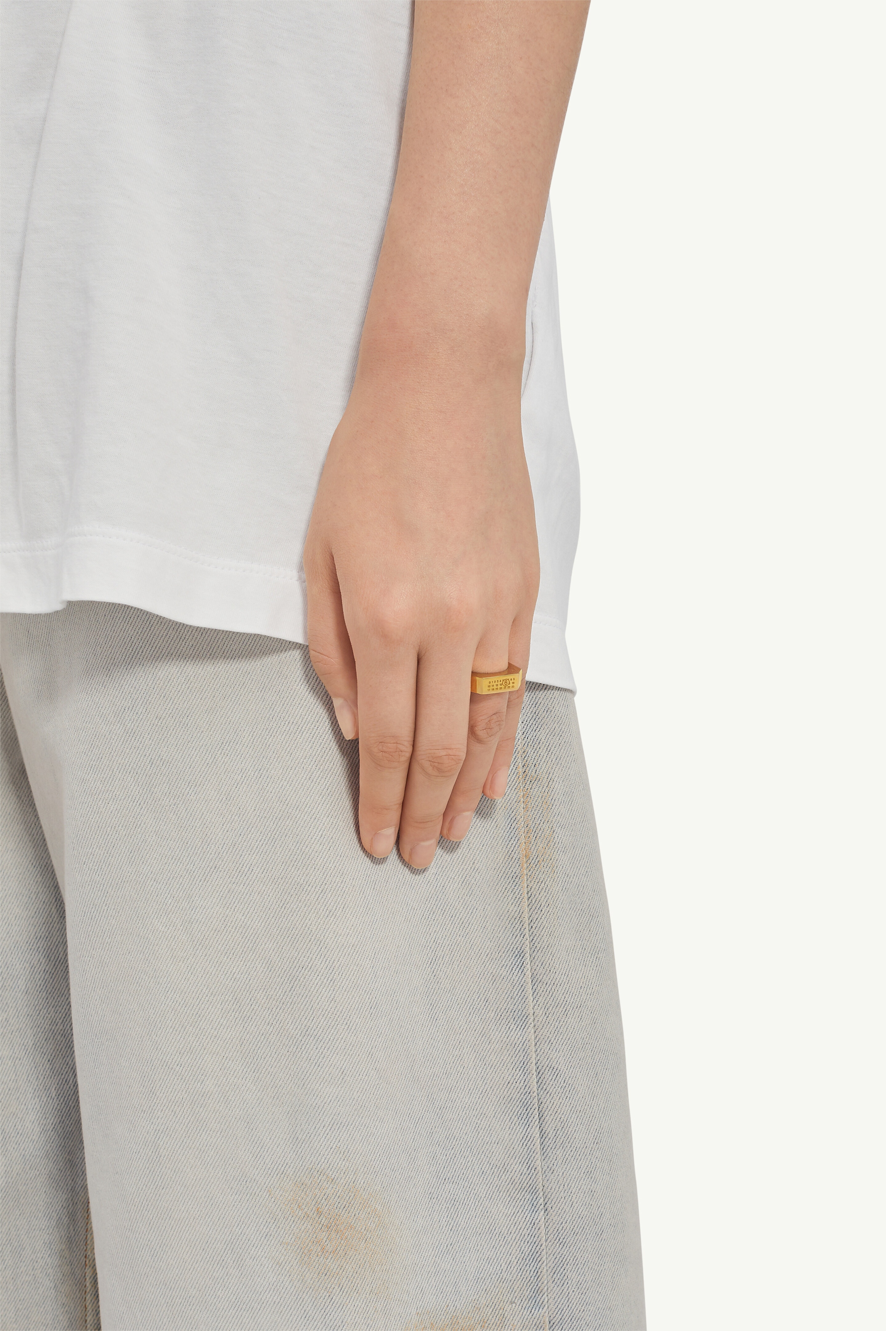 Numeric ring - 5