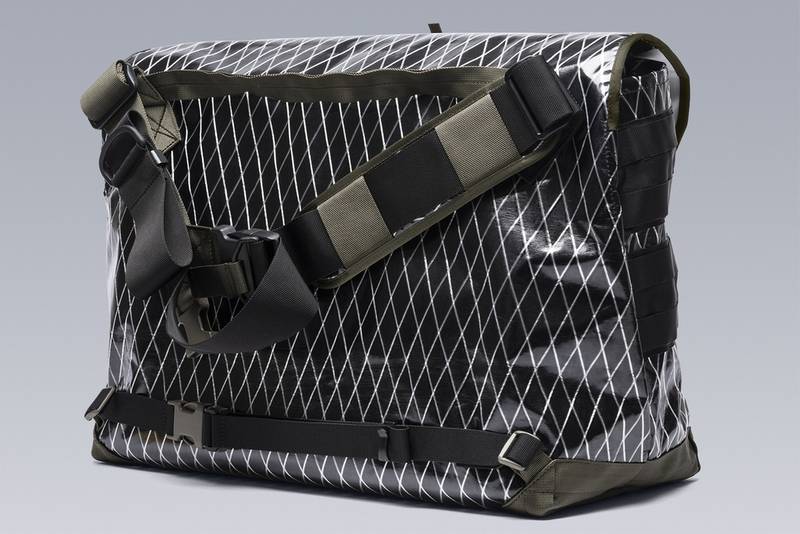 3A-6TS-FOIL Tec Sys Messenger Einsatztasche Black 6