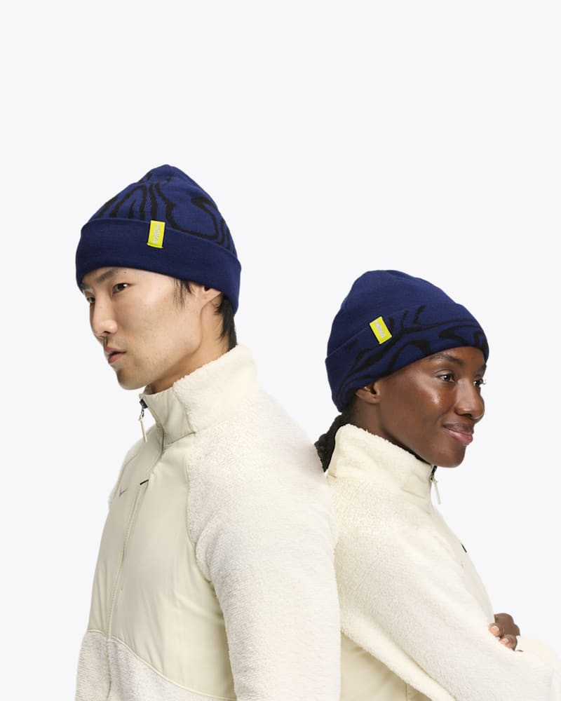 Winter Beanie Hiking Shoes in Midnight Blue 1
