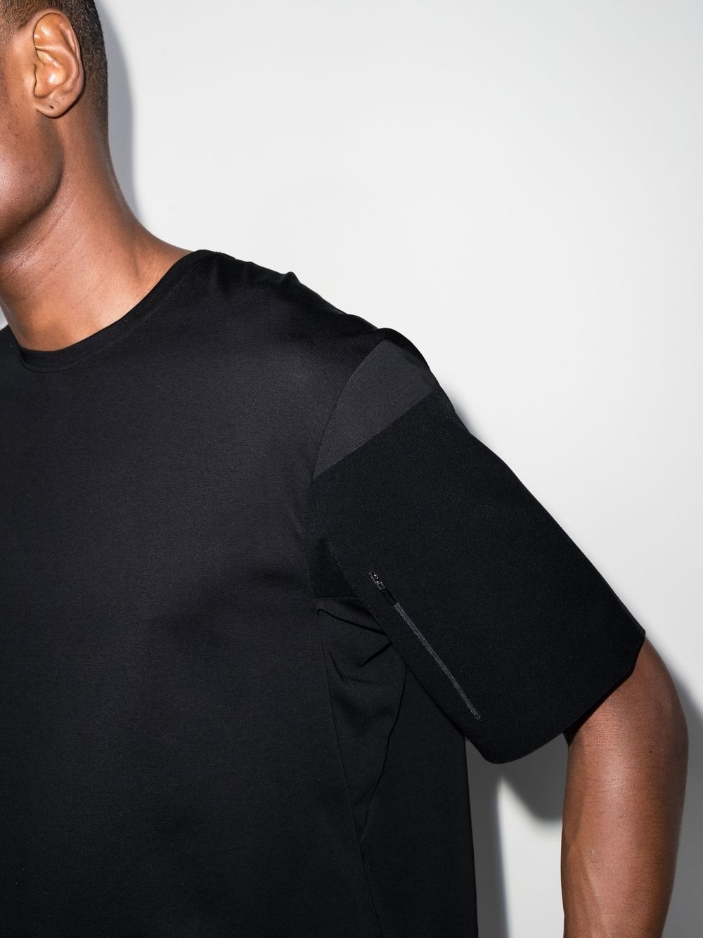 Ionic zip-pocket T-shirt - 4