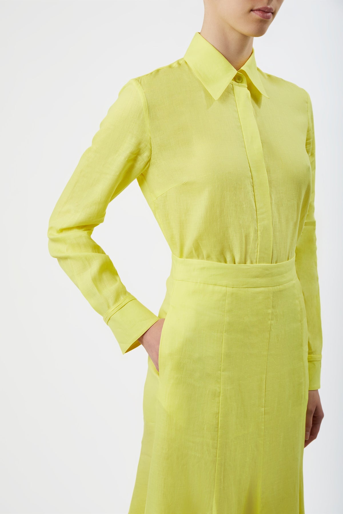 Tate Skirt in Fluorescent Yellow Aloe Linen - 5