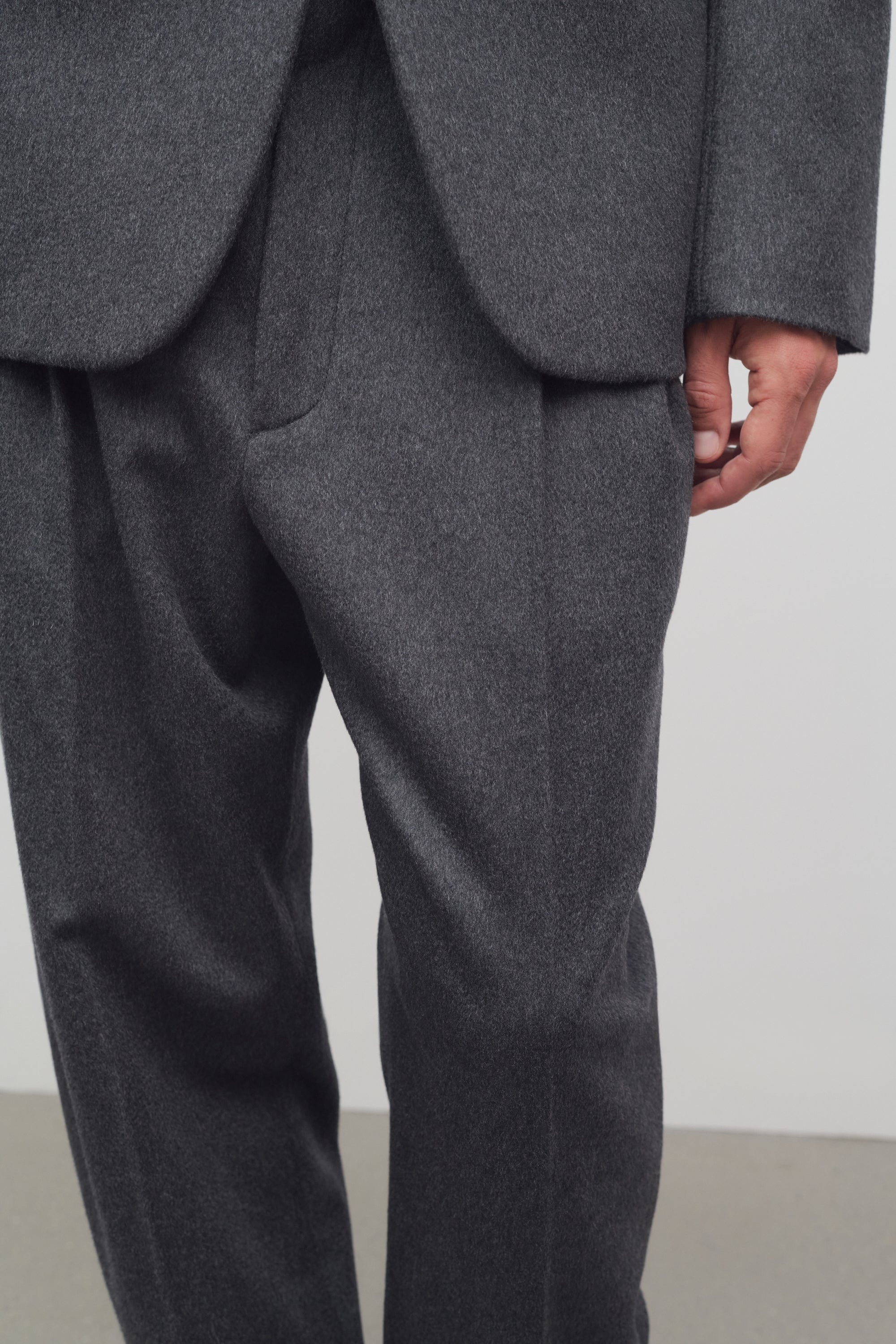 Richler Pant in Cashmere - 6