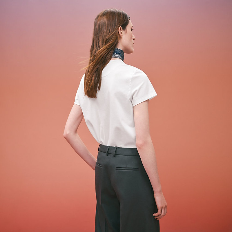 Hermès Embroidered pocket t-shirt outlook