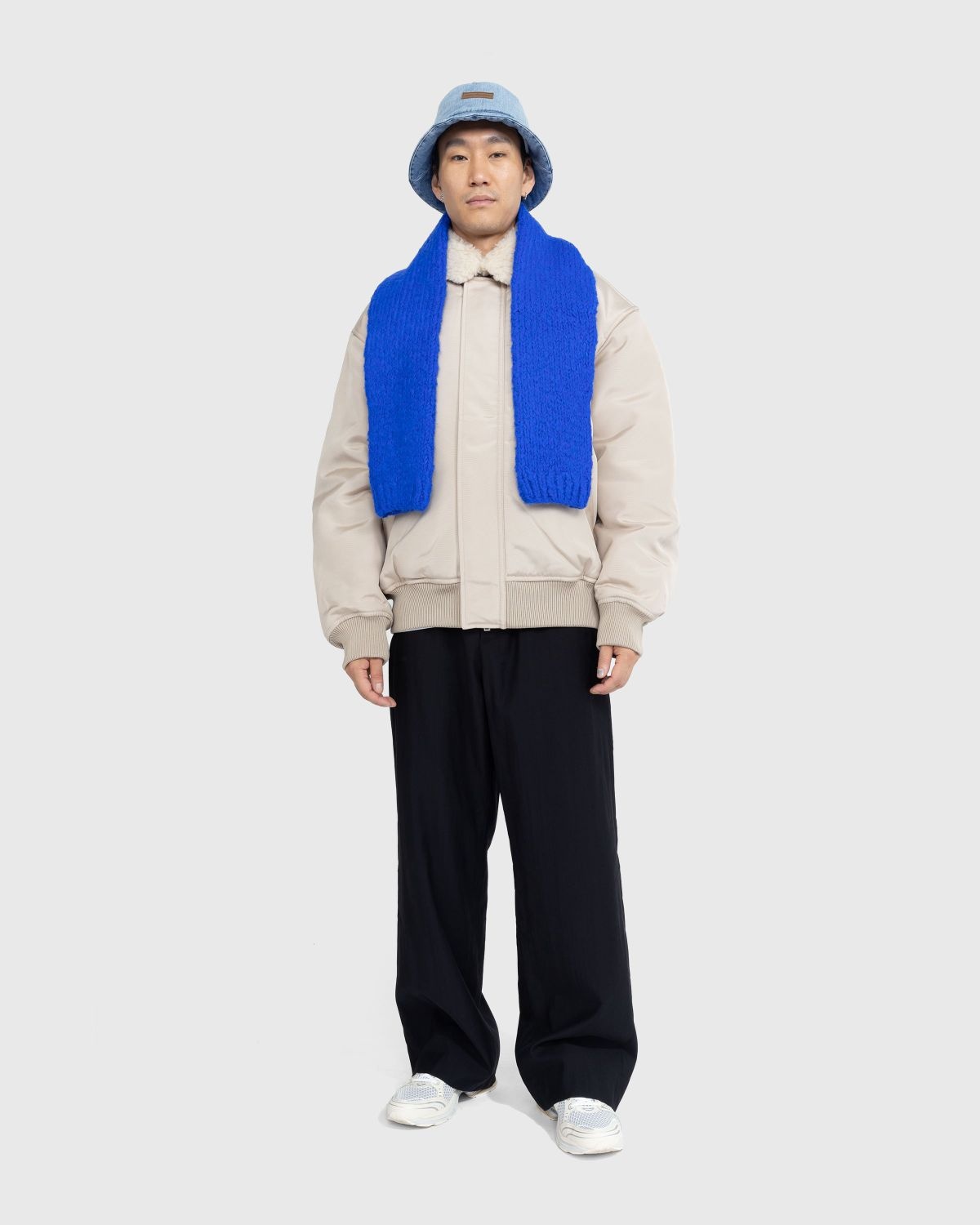Acne Studios – Shearling Collar Jacket Beige - 3