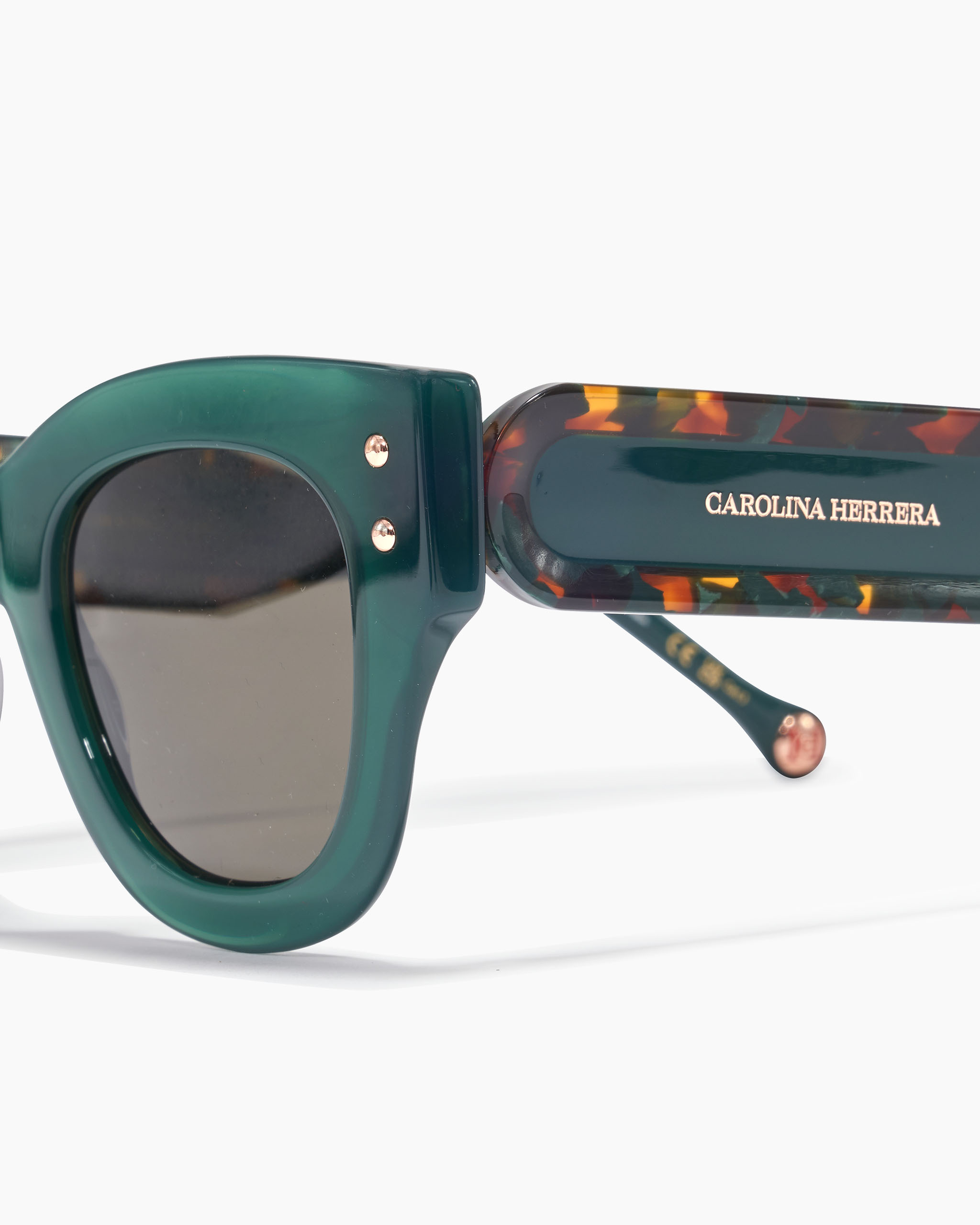 Round Frame Sunglasses With Contrast Temples - 3