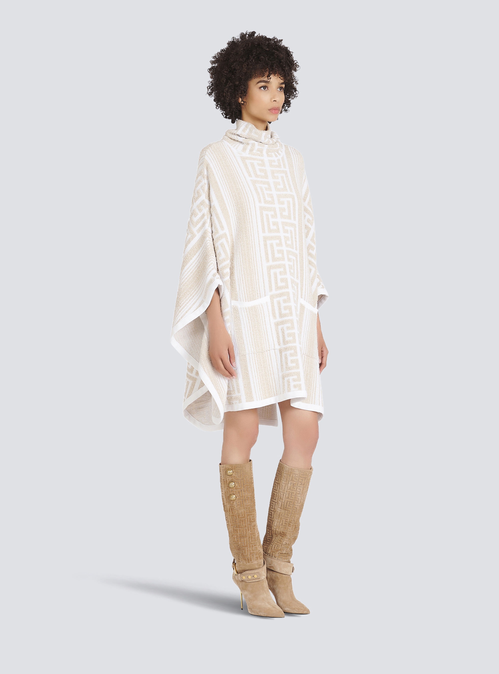 Knit poncho with Balmain monogram - 5