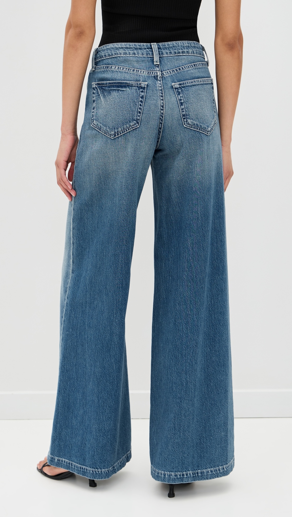 Quincy High Rise Wide Leg Jeans - 2