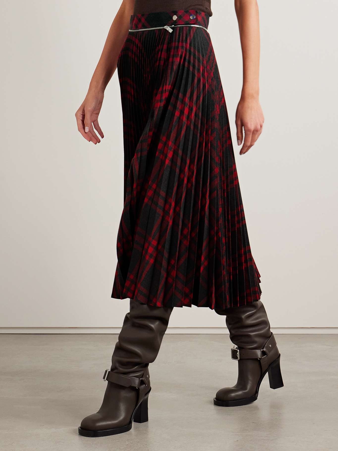 Checked pleated woven midi wrap skirt - 3