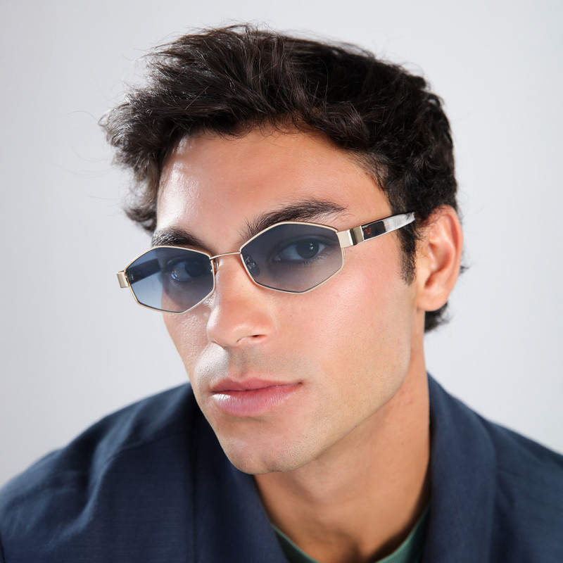 illesteva Tucson Sunglasses outlook