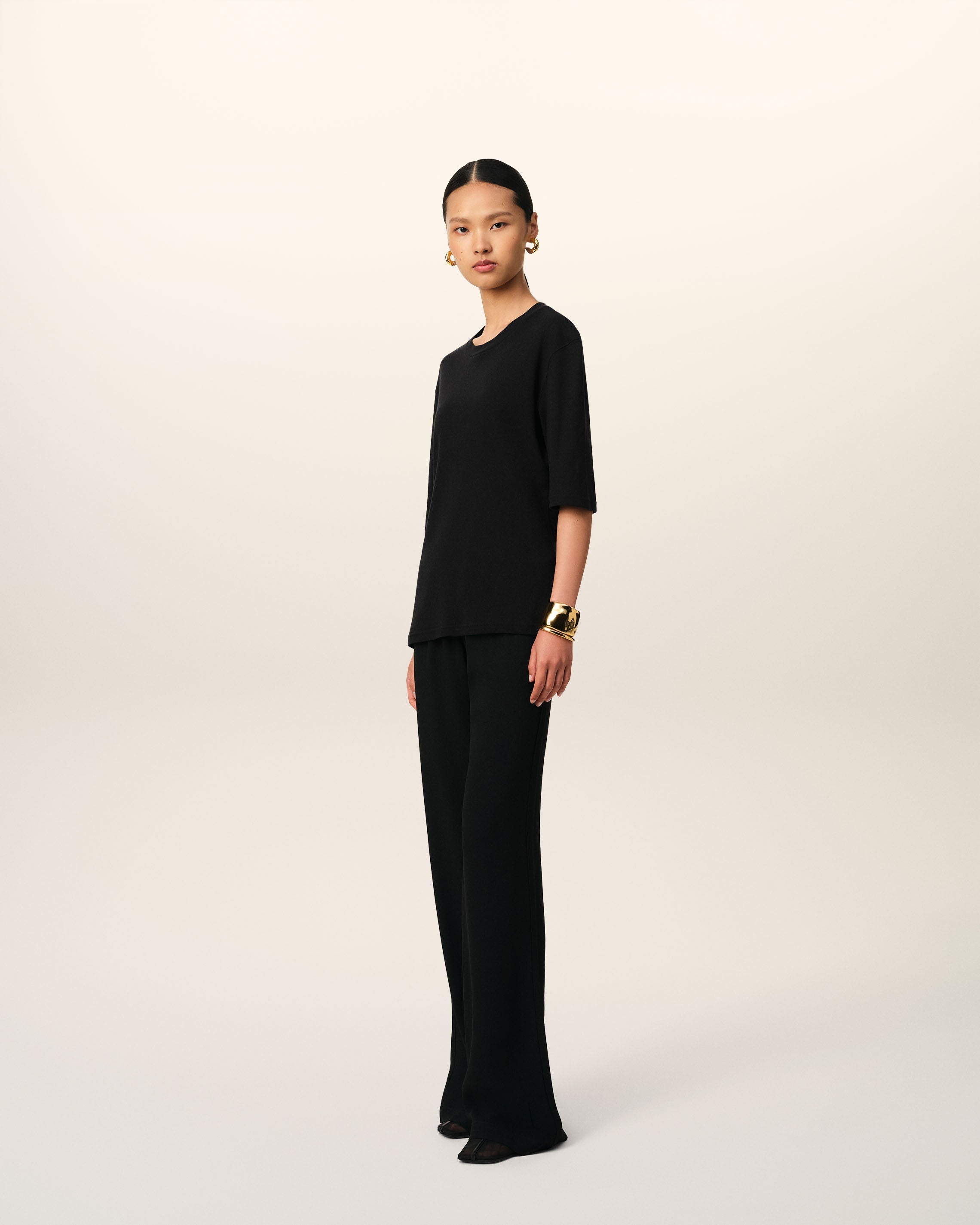 BLACK COTTON SHORT SLEEVE T-SHIRT - 5