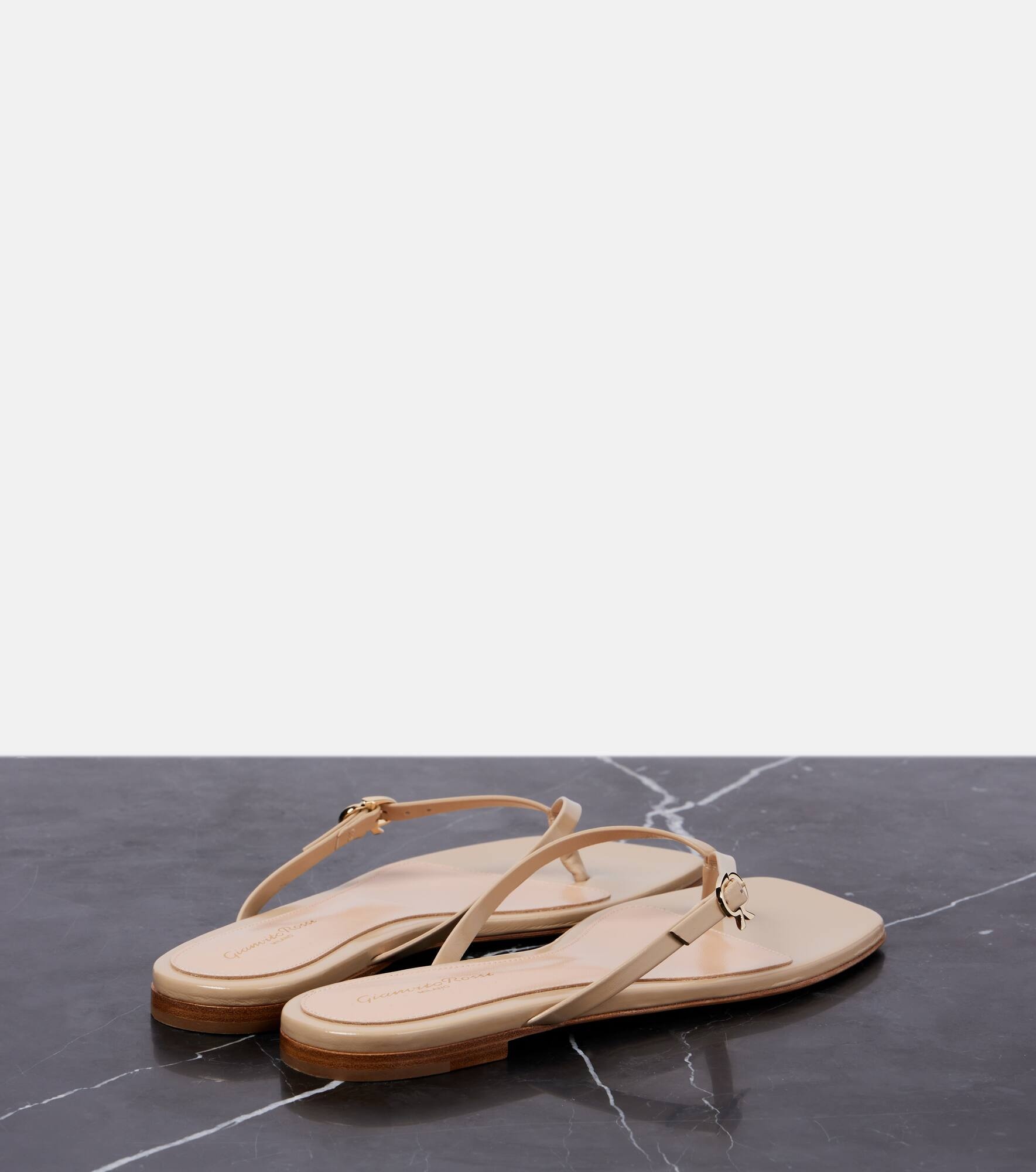 Ribbon patent leather thong sandals - 2