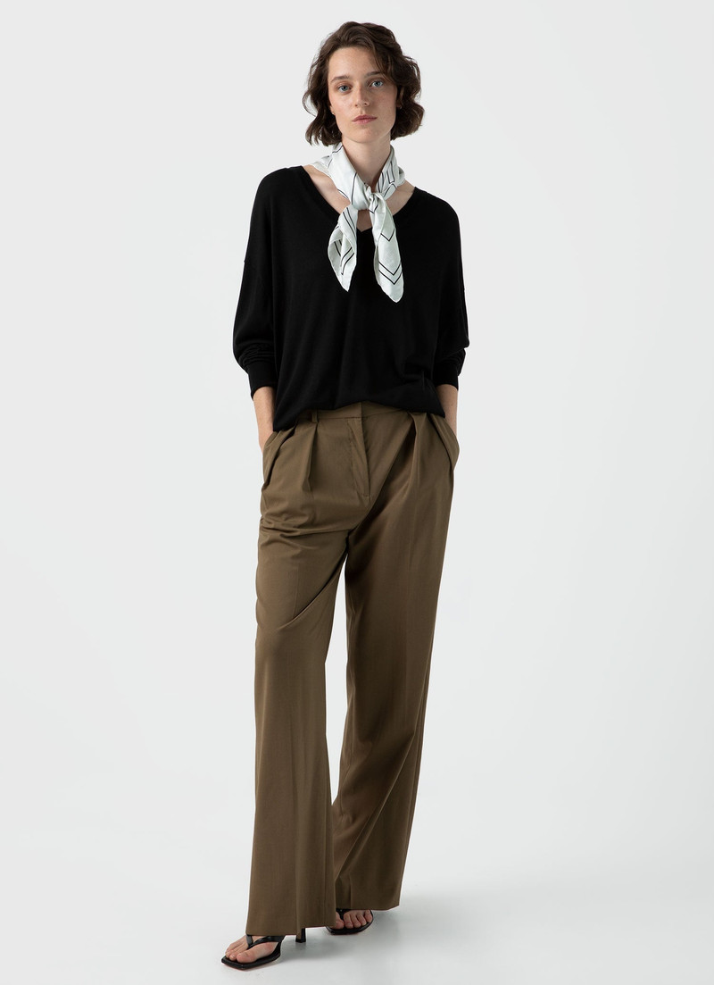 Relaxed Mulberry Silk V‑Neck Jumper 1