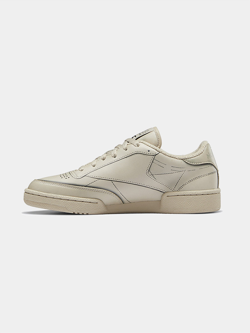 Reebok CLUB TROMP LEOIL SNEAKER outlook