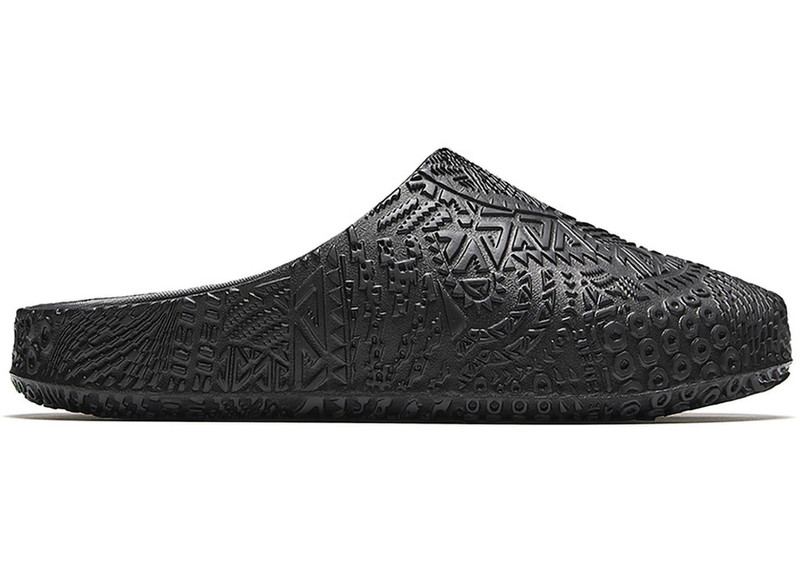 Anta Kai Hélà Slides Black 1