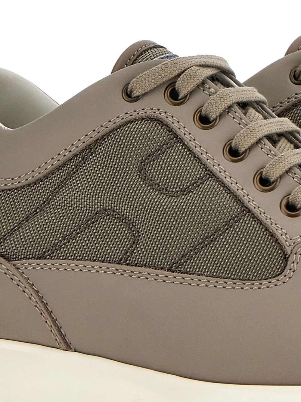 Interactive sneakers - 6