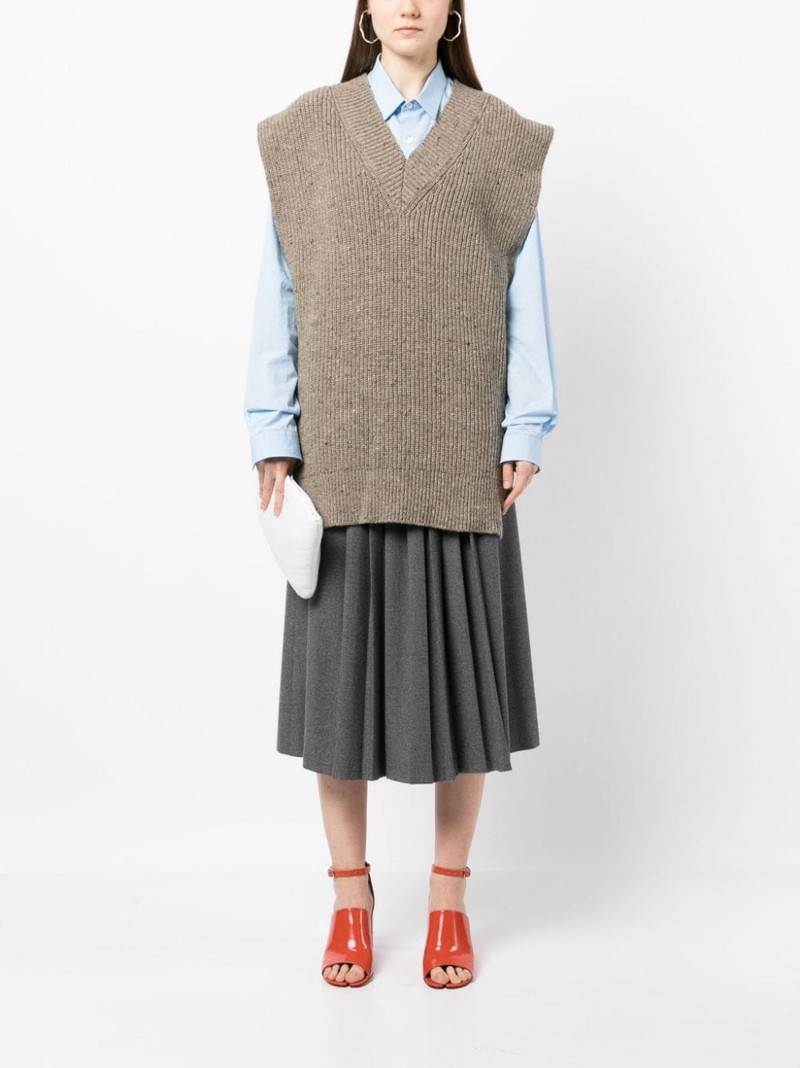Maison Margiela intarsia-knit V-neck vest outlook