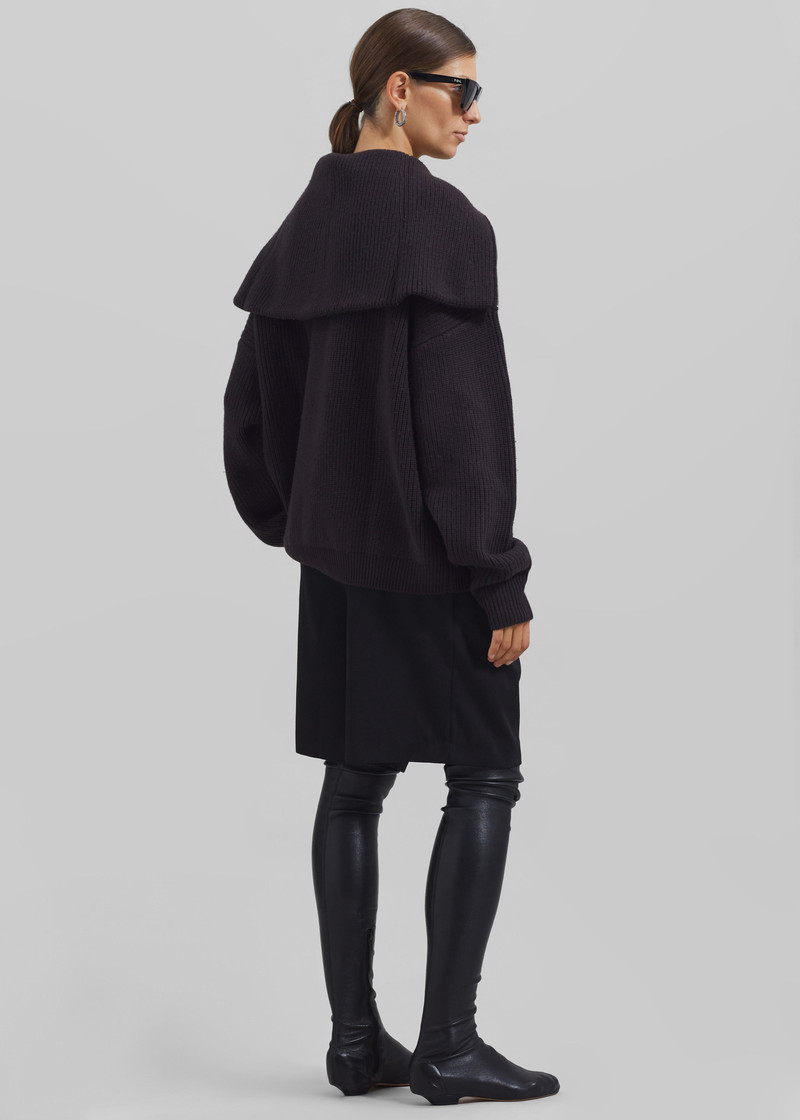 Hazel Oversized Wool Jumper - Dark Plum 11