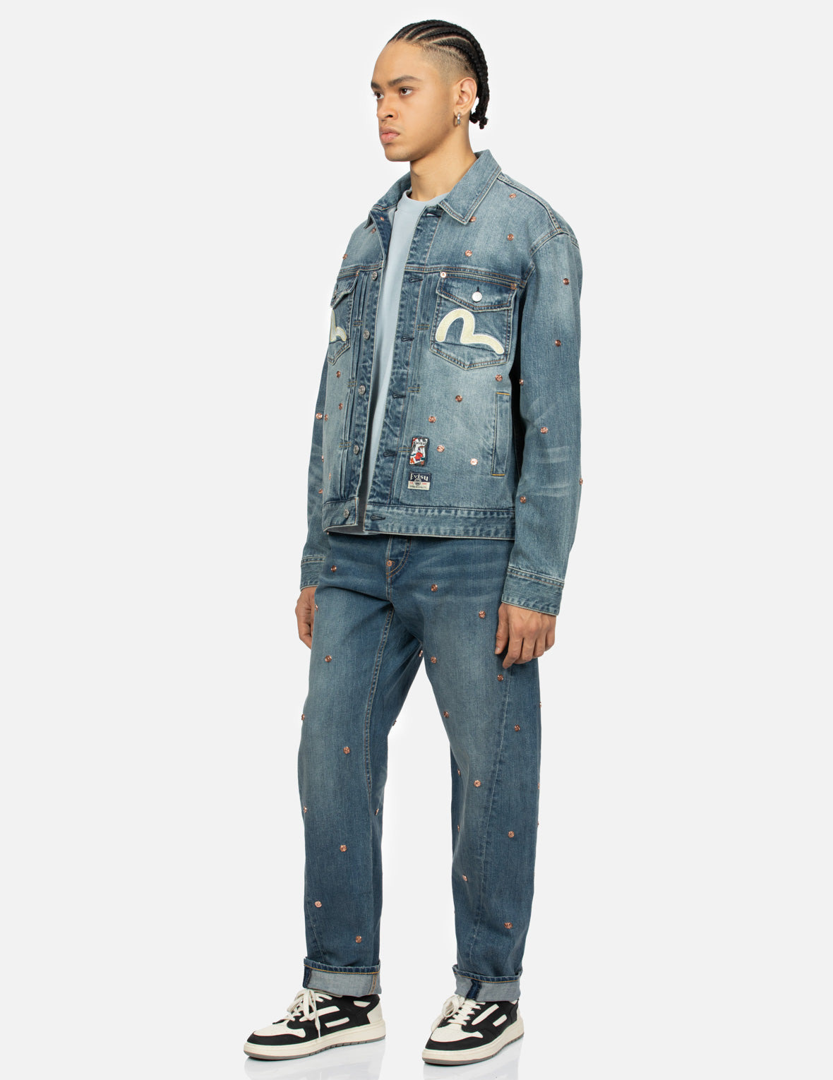 ALLOVER RIVETS AND SEAGULL APPLIQUE RELAX FIT DENIM JACKET - 3