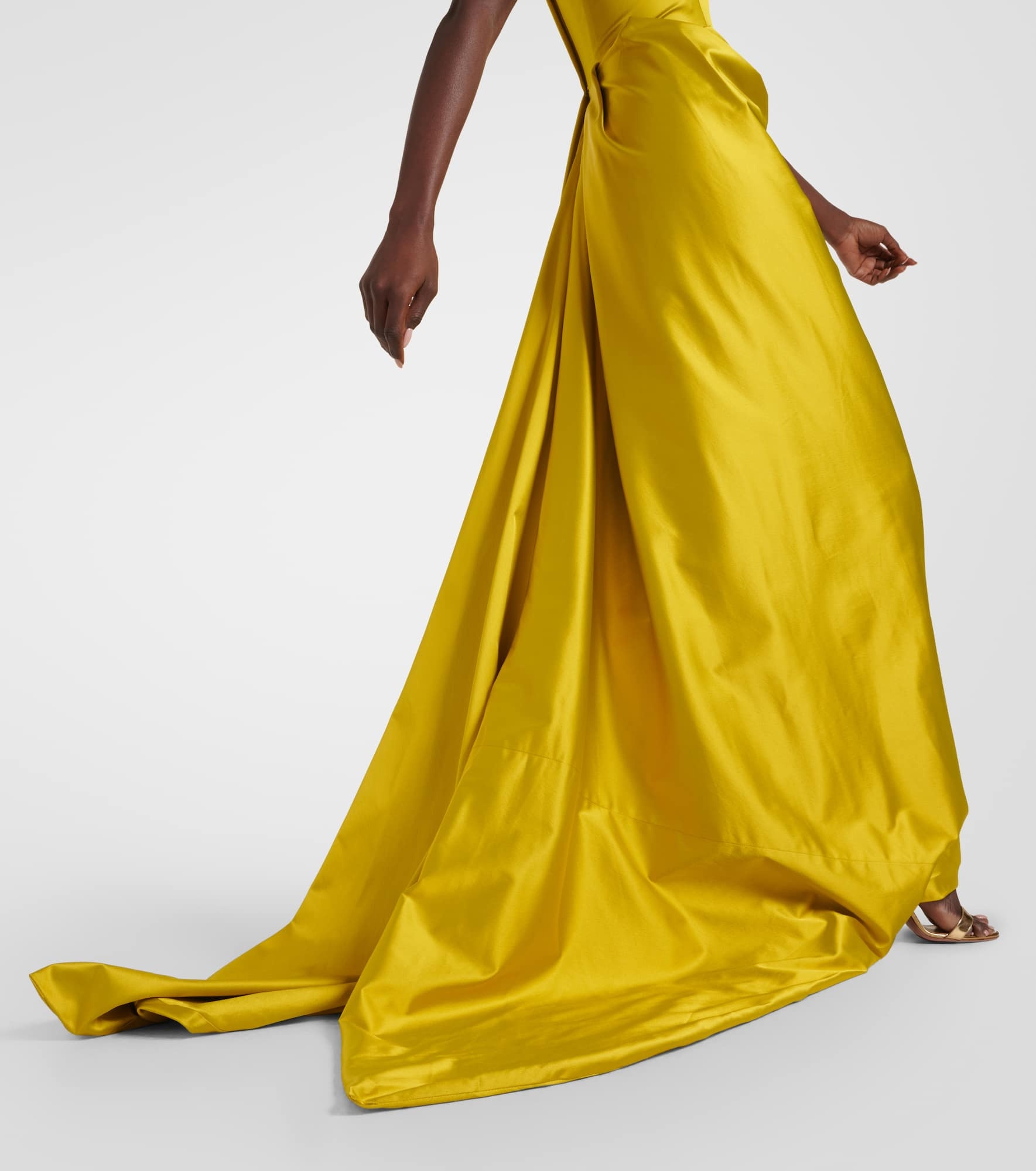 Satin gown - 5