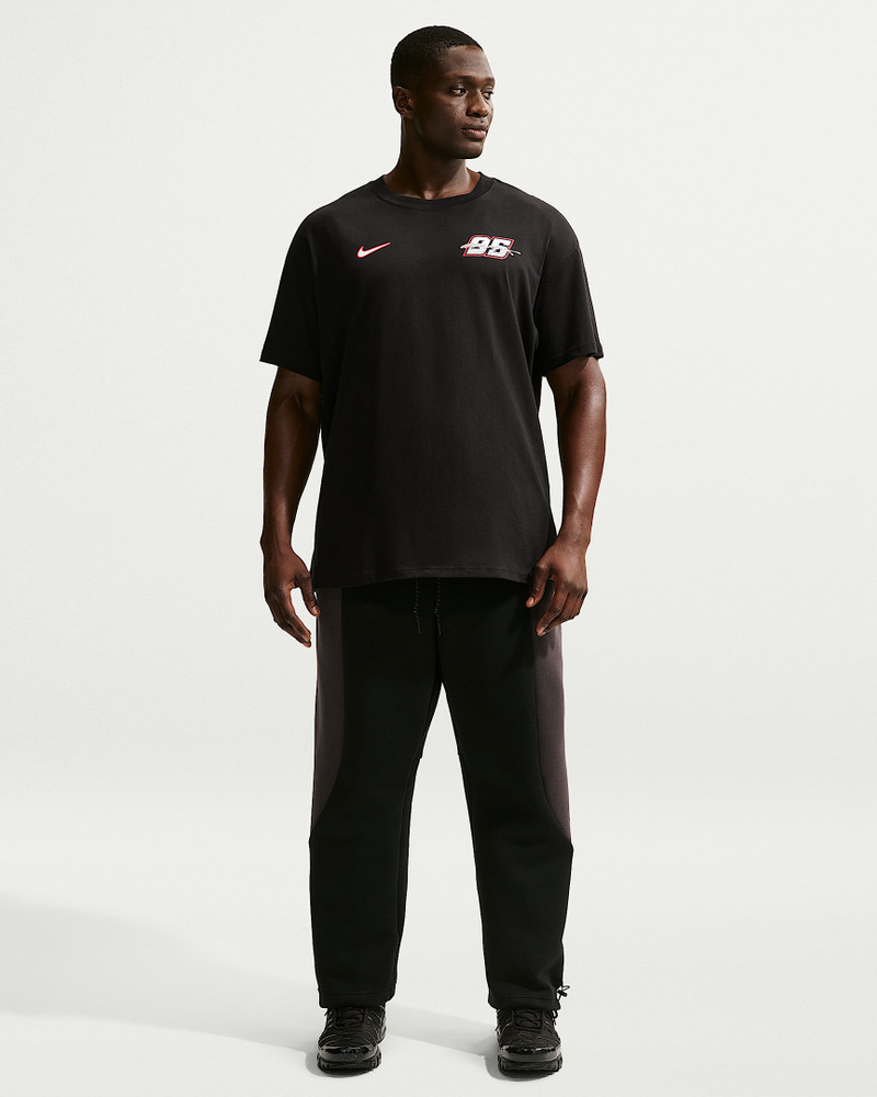 Nike Sportswear Men's Max90 T-Shirt 9
